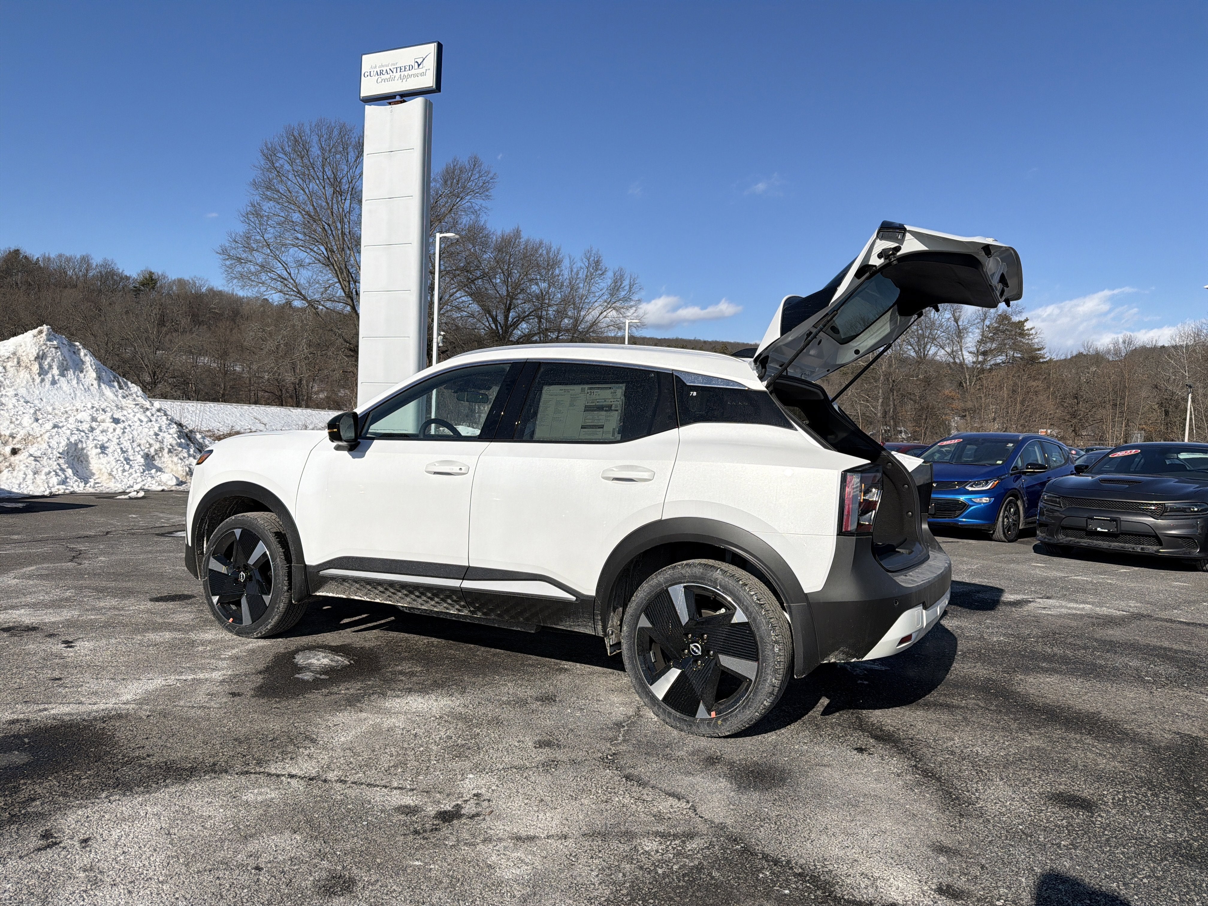 2026 Nissan Kicks SR