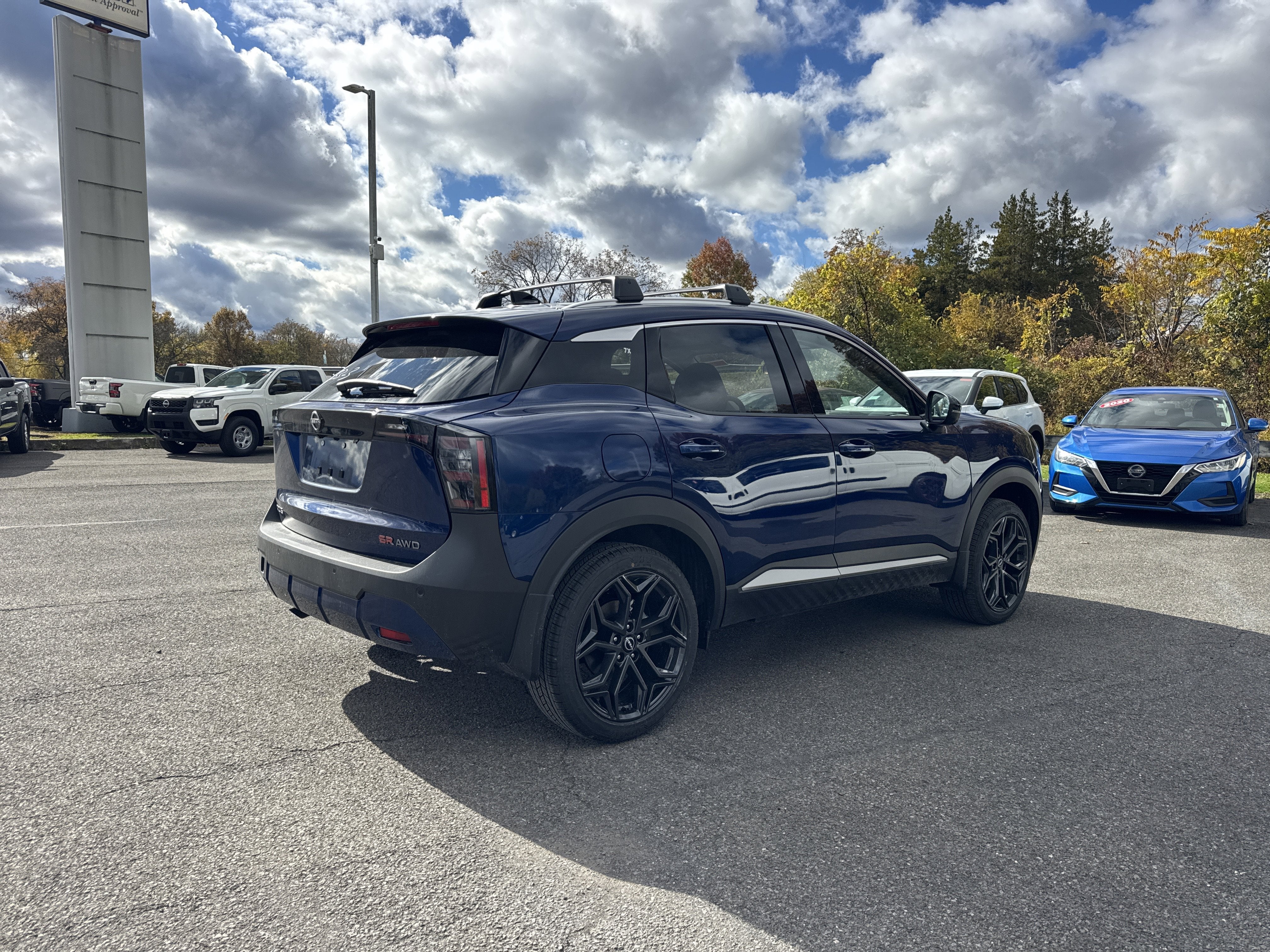 2026 Nissan Kicks SR