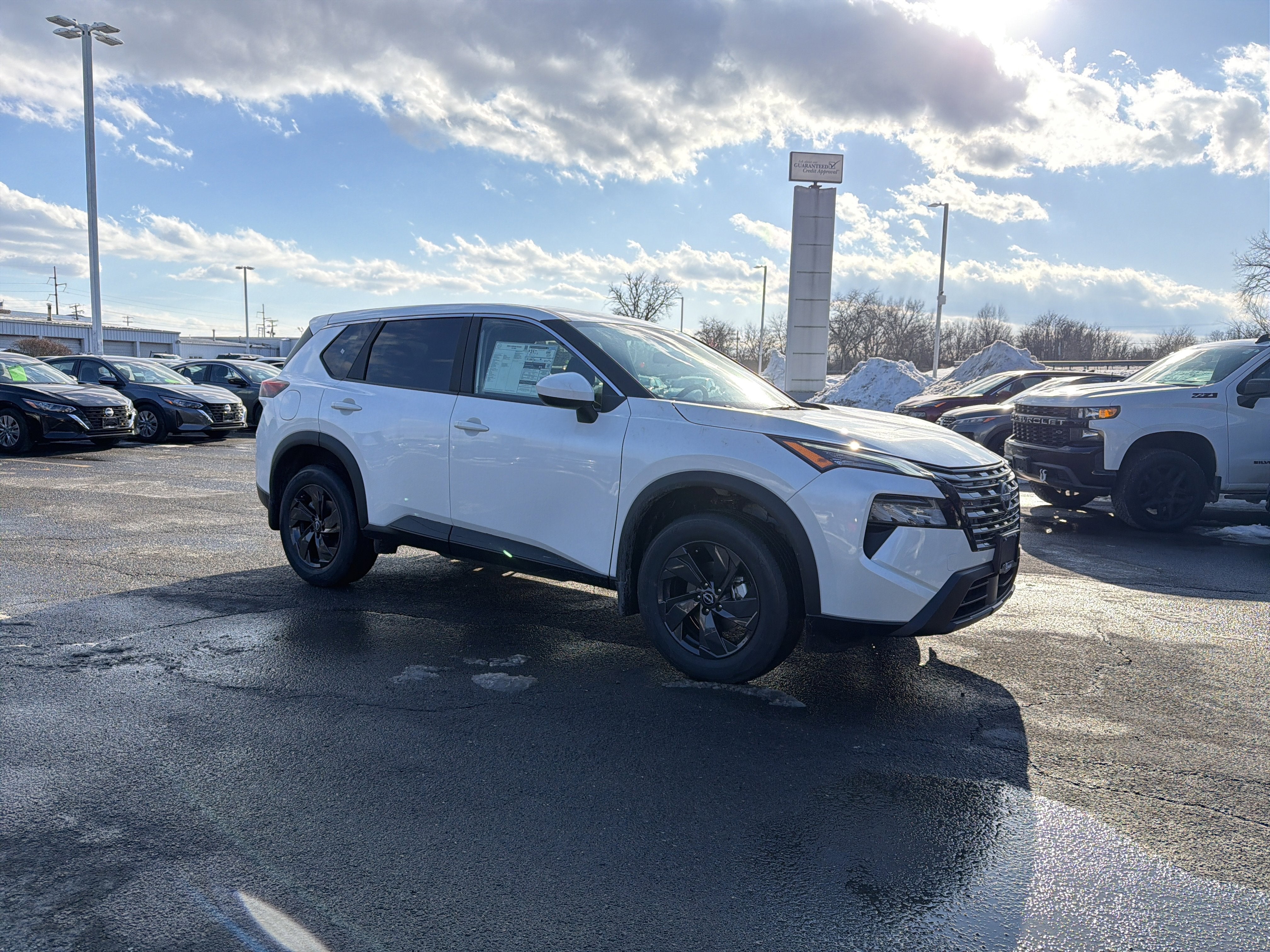 2026 Nissan Rogue SV