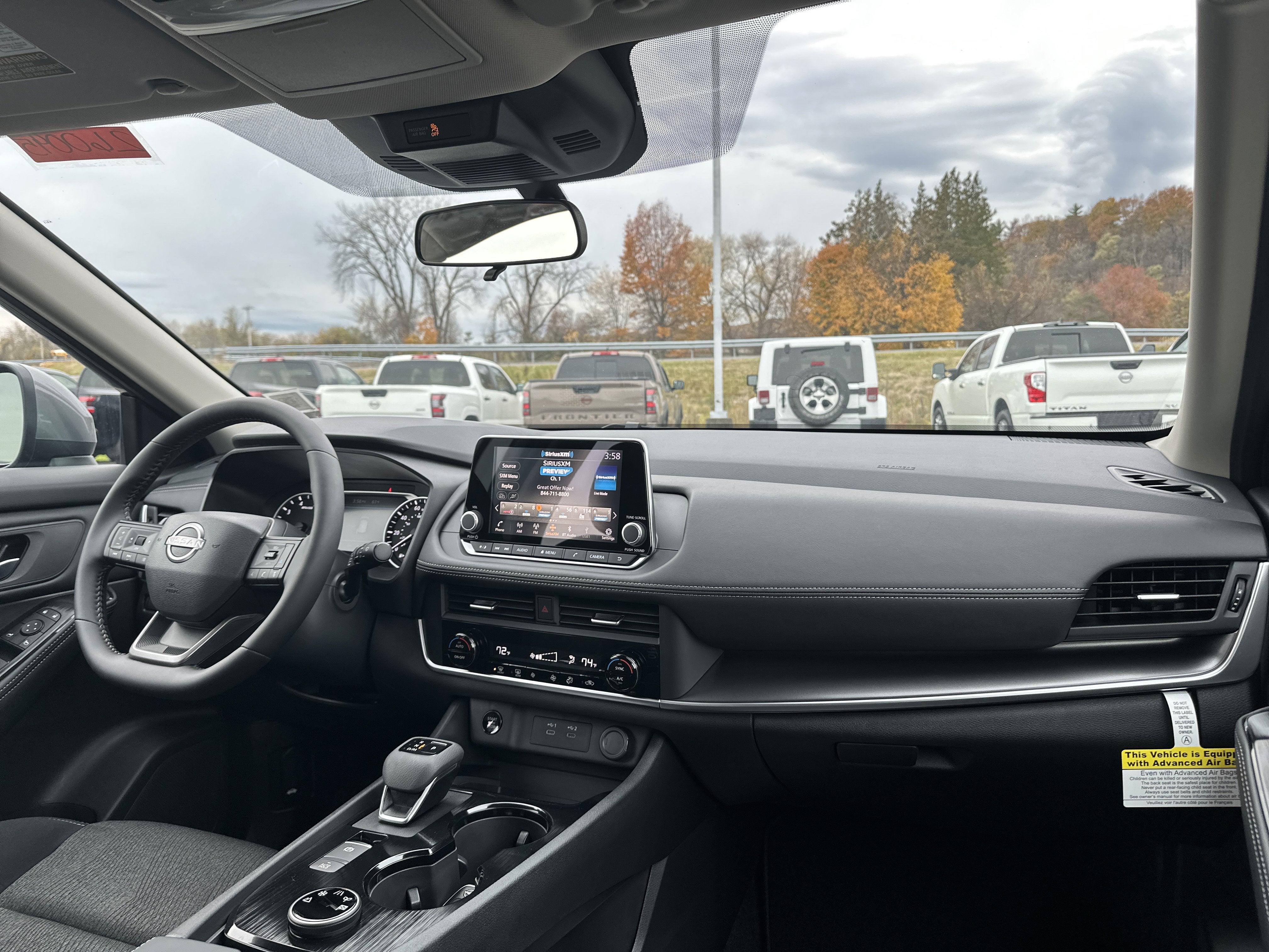 2026 Nissan Rogue SV