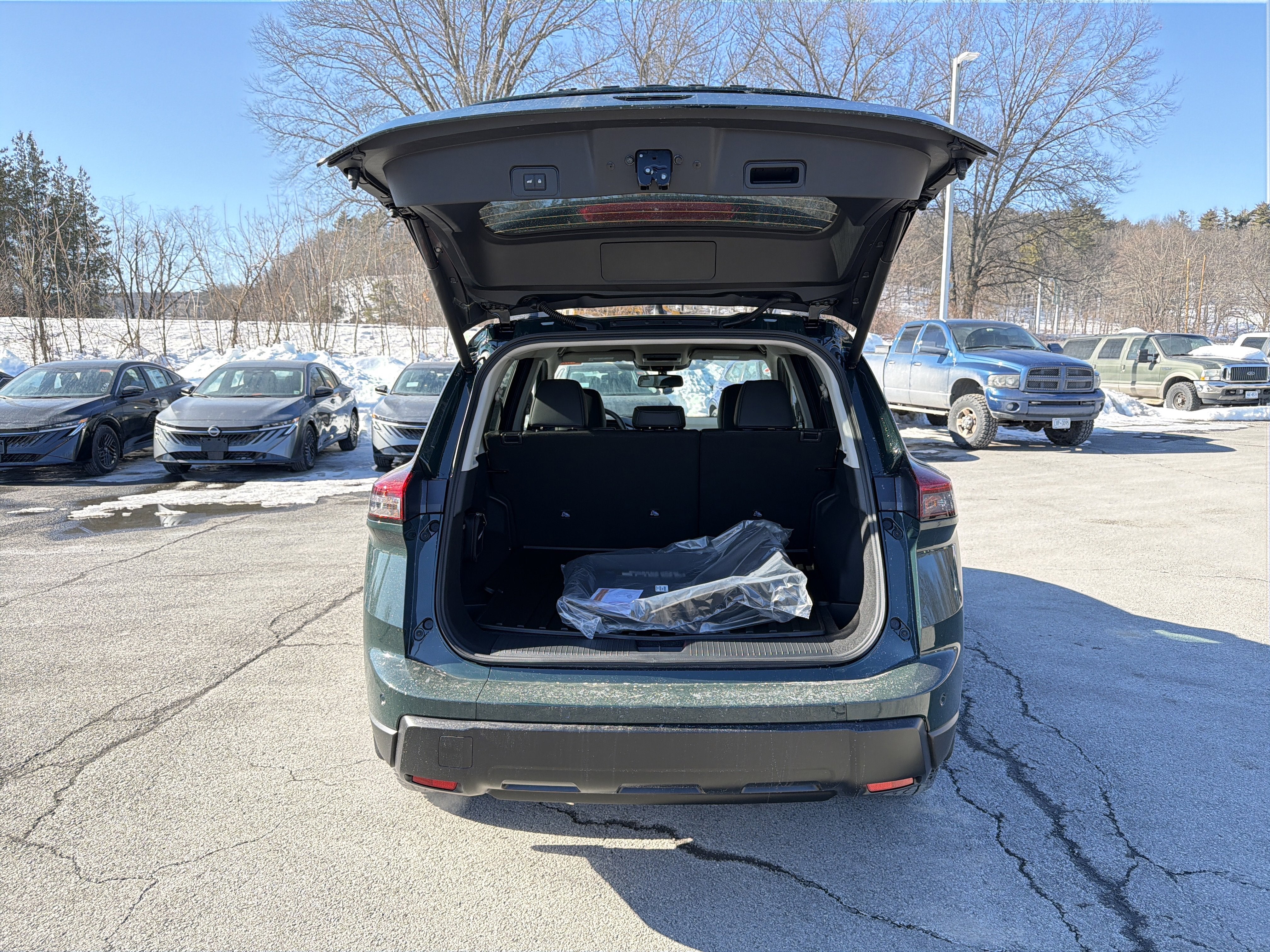 2026 Nissan Rogue Rock Creek