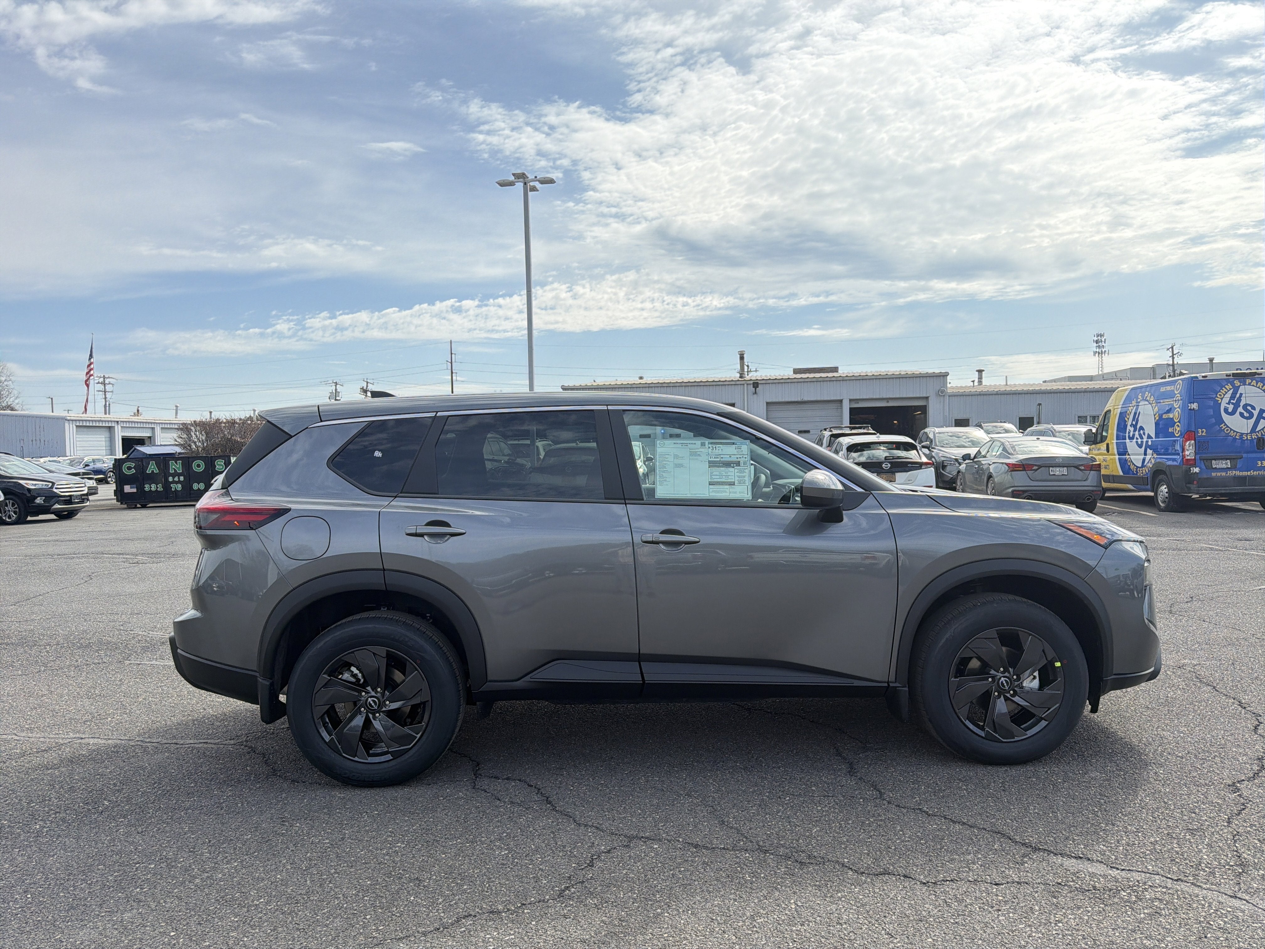 2026 Nissan Rogue SV