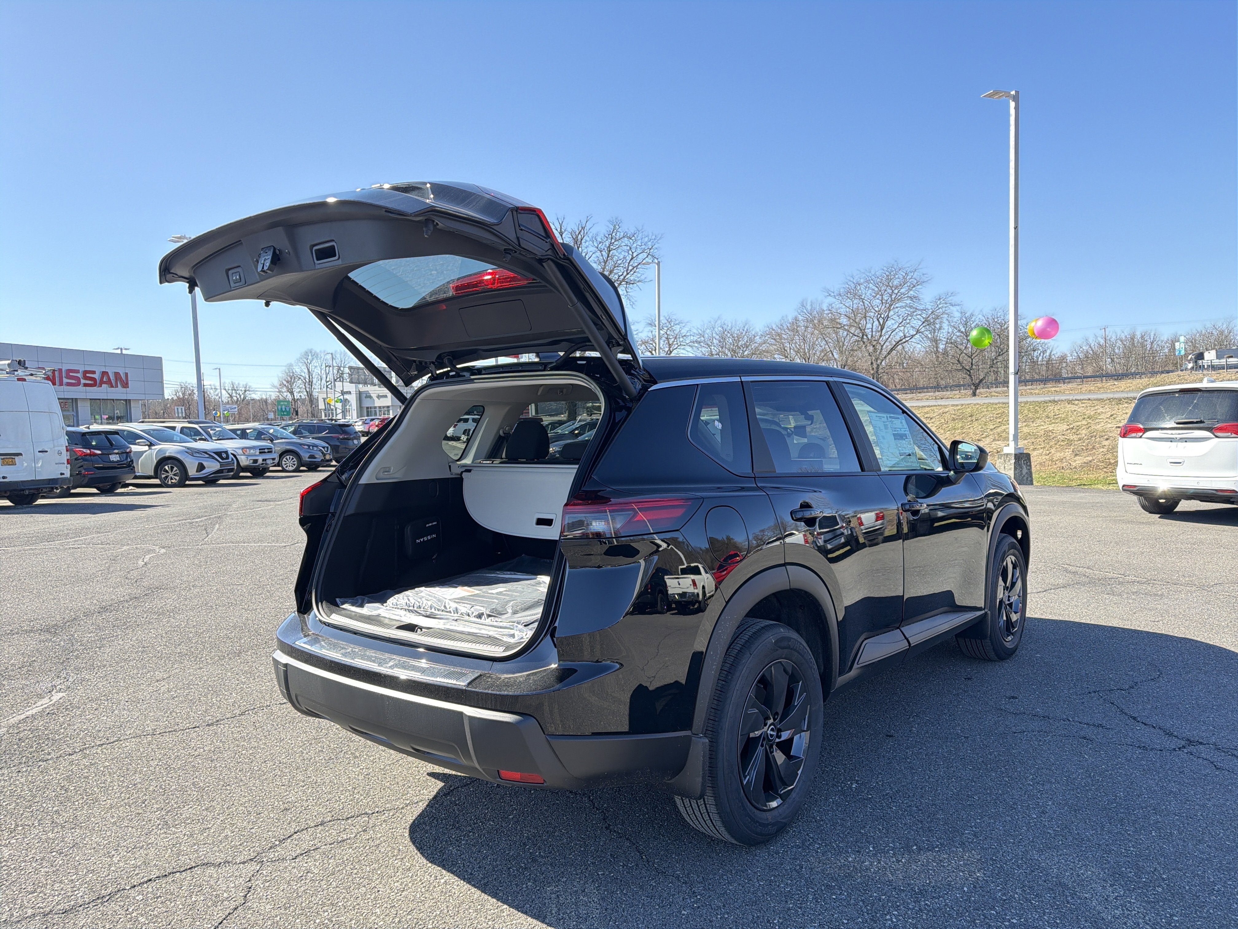 2026 Nissan Rogue SV