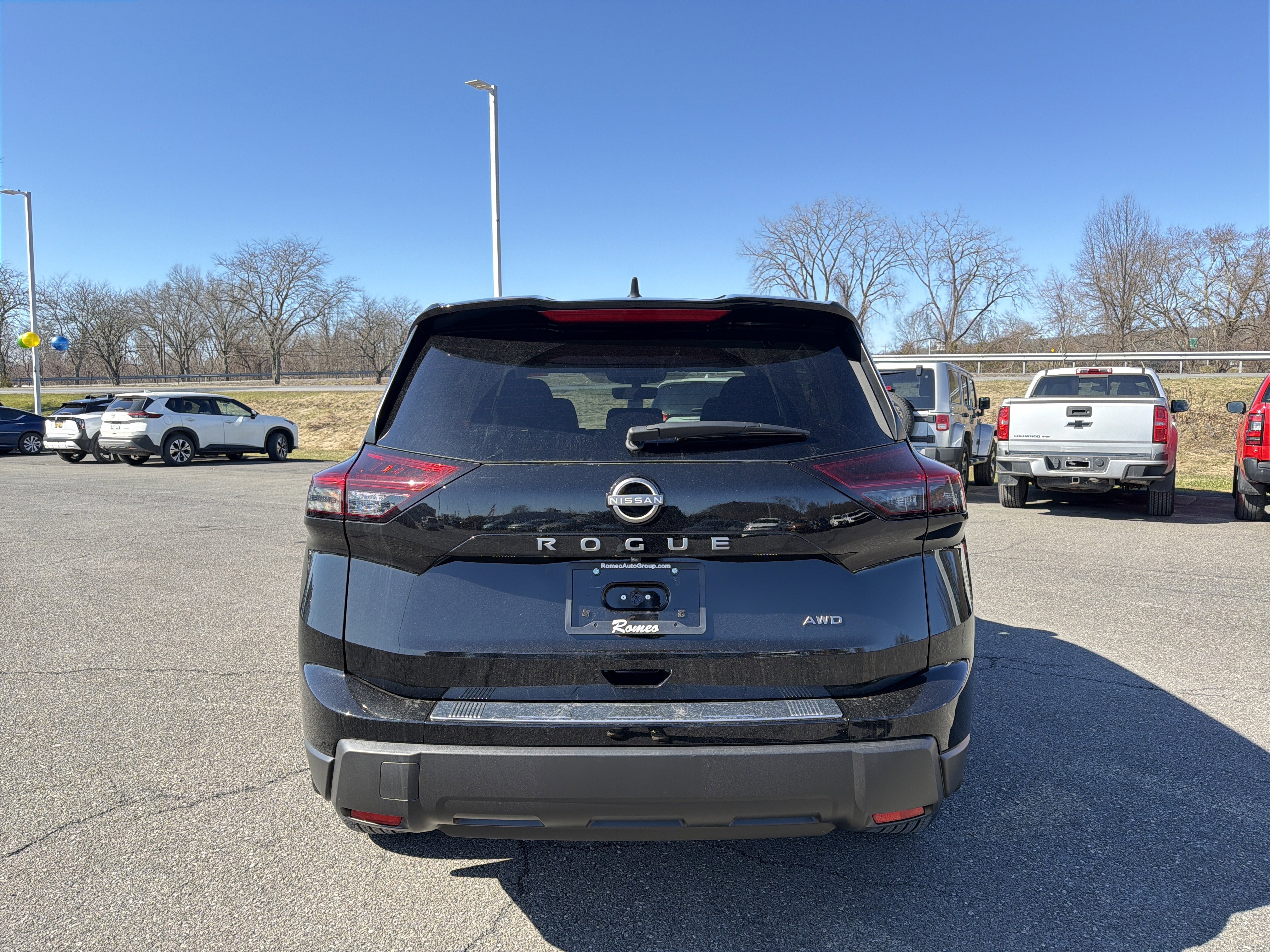 2026 Nissan Rogue SV