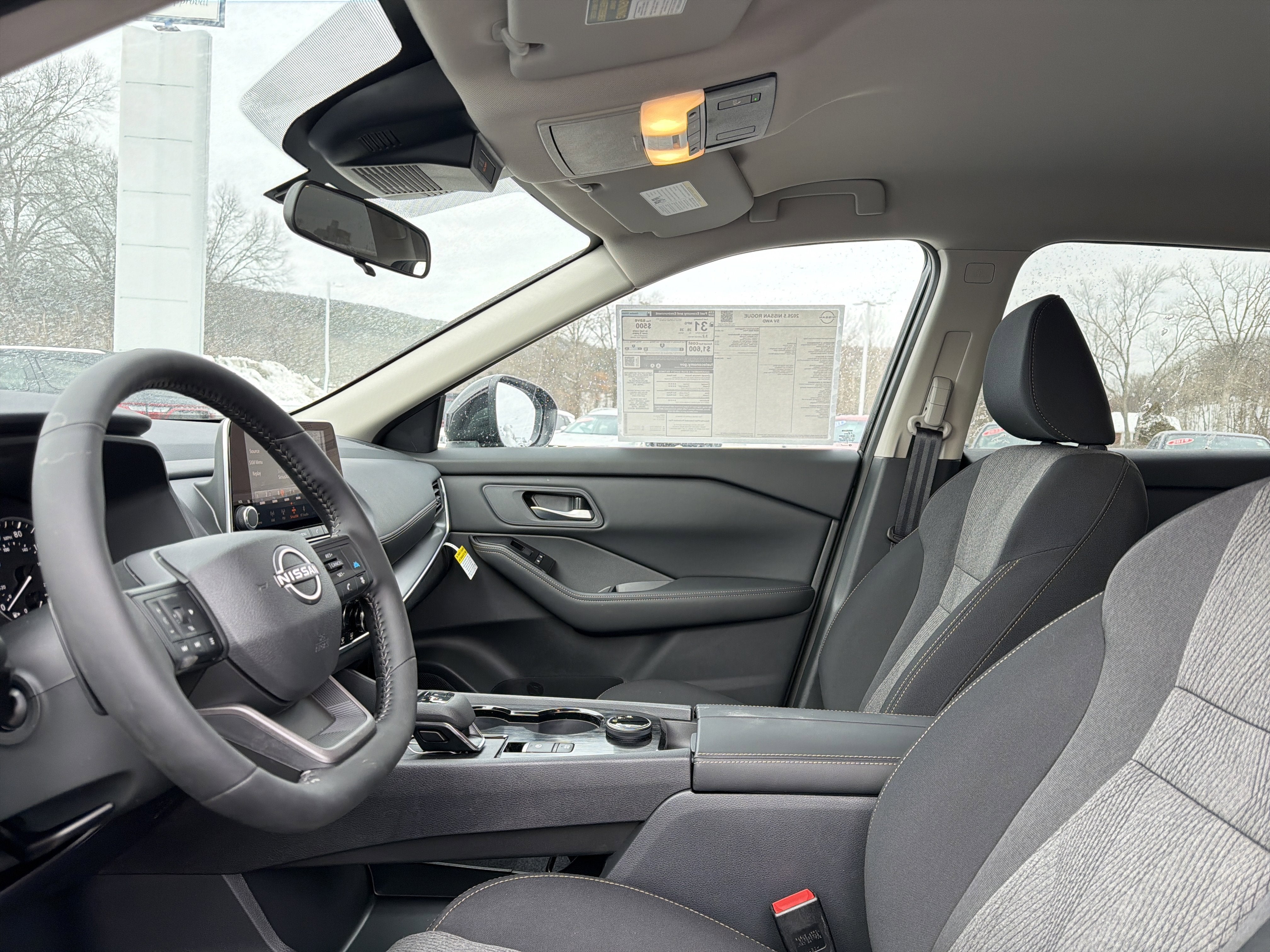 2026 Nissan Rogue SV