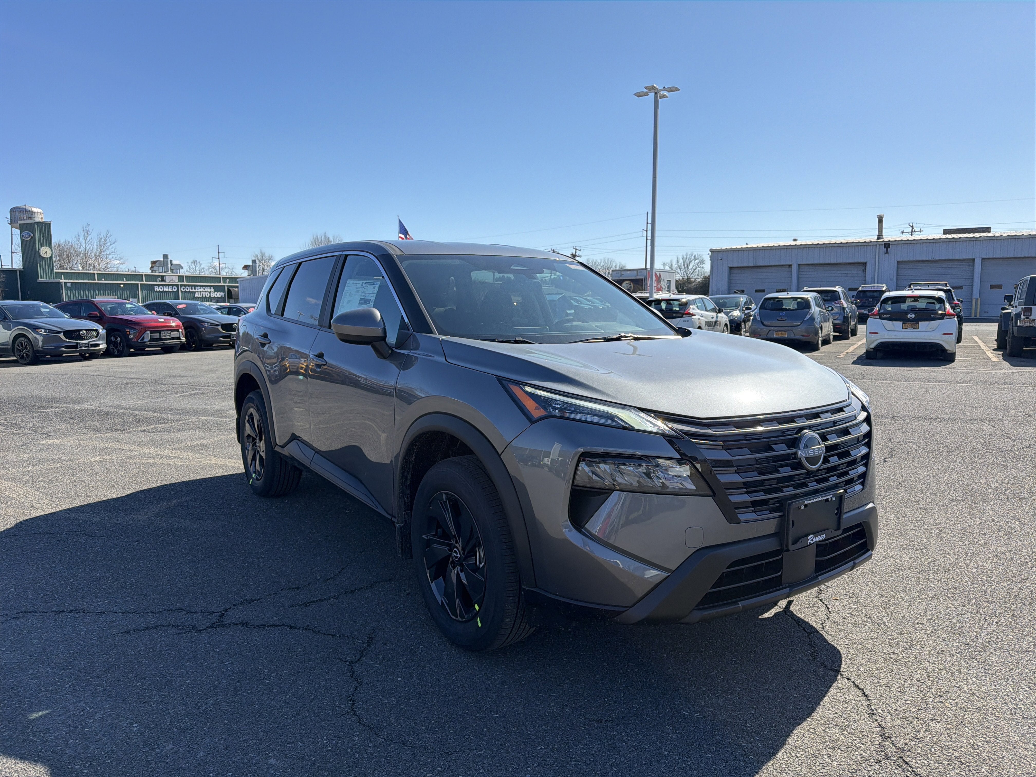 2026 Nissan Rogue SV