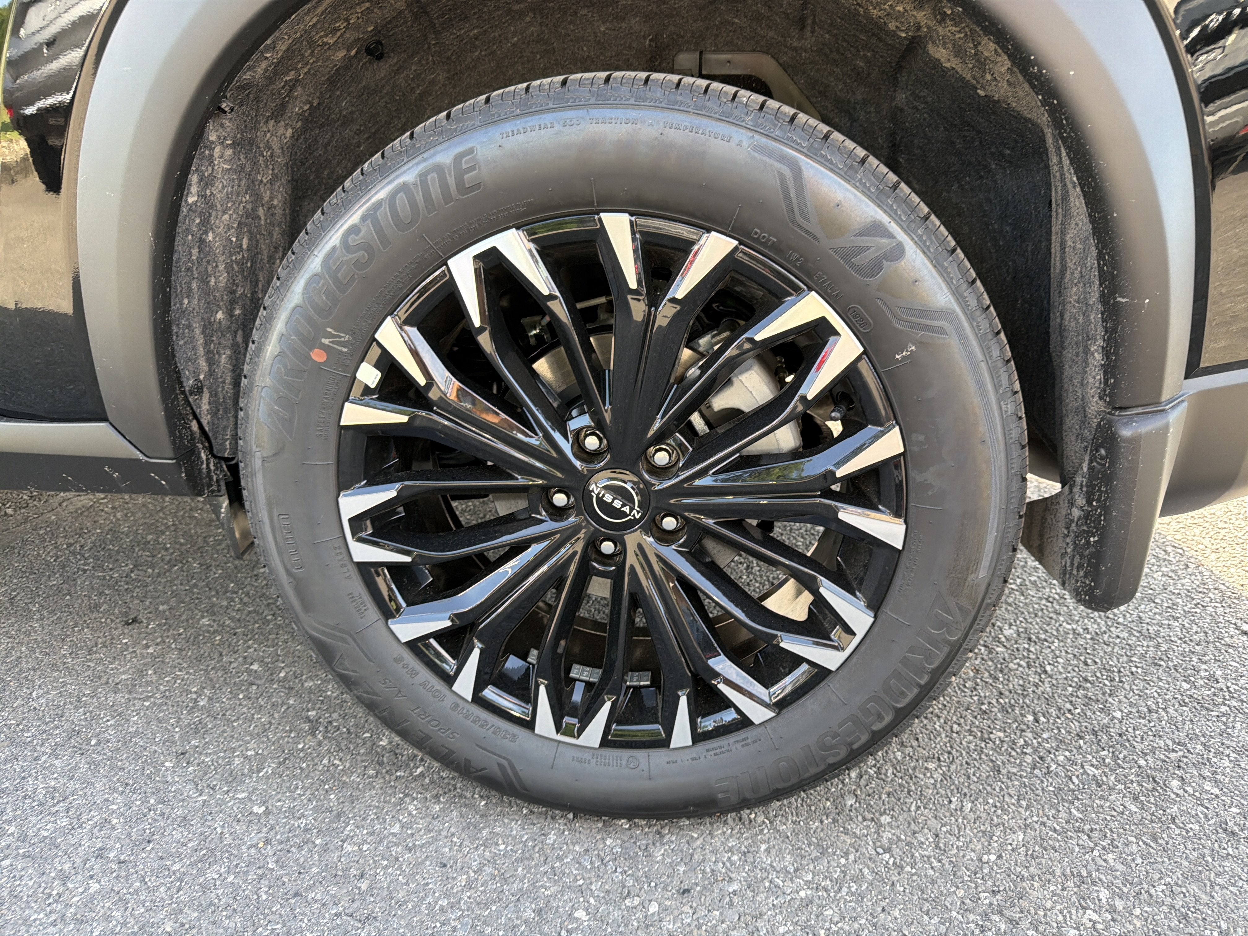 2026 Nissan Rogue Dark Armor