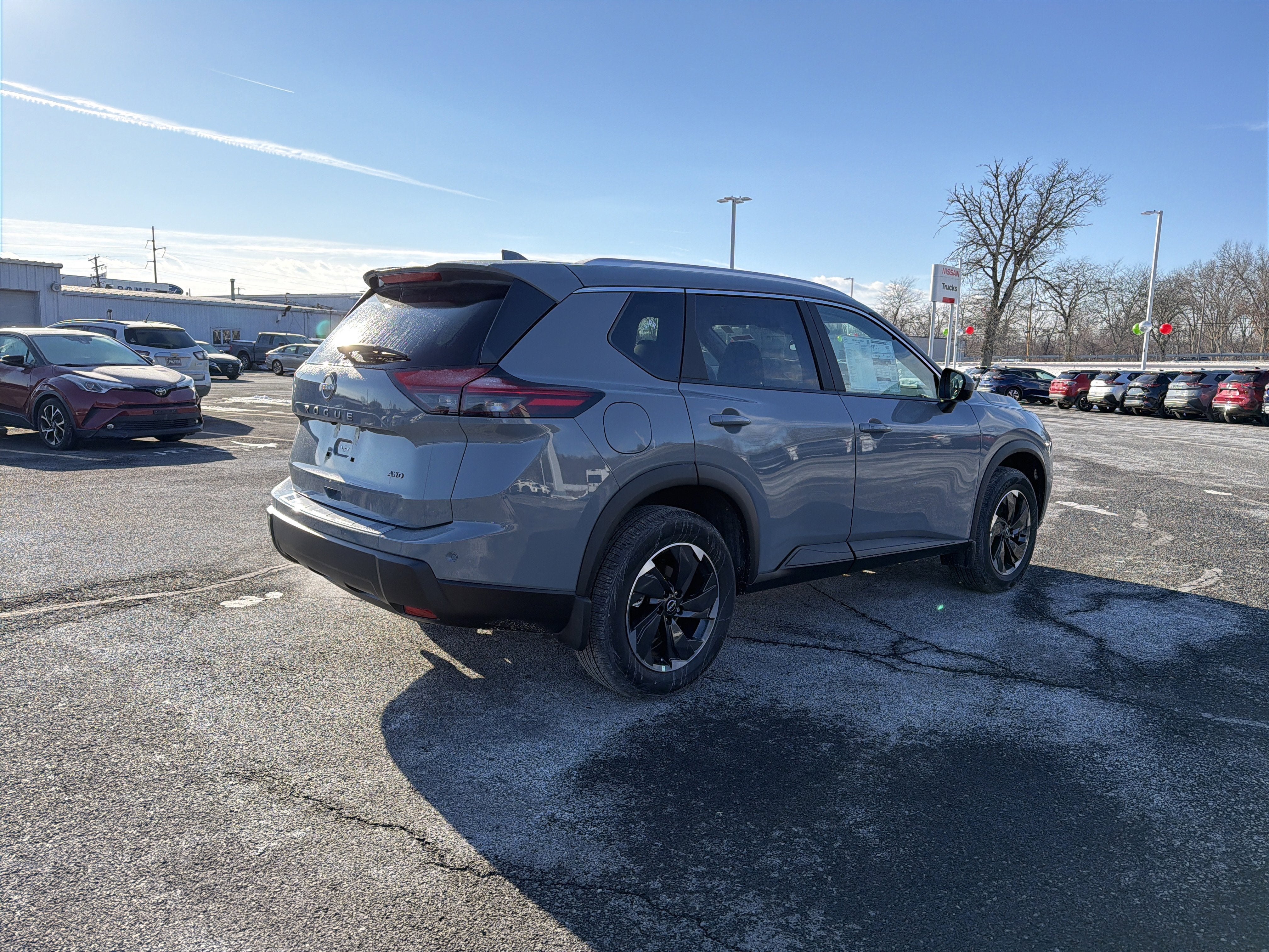 2026 Nissan Rogue SV