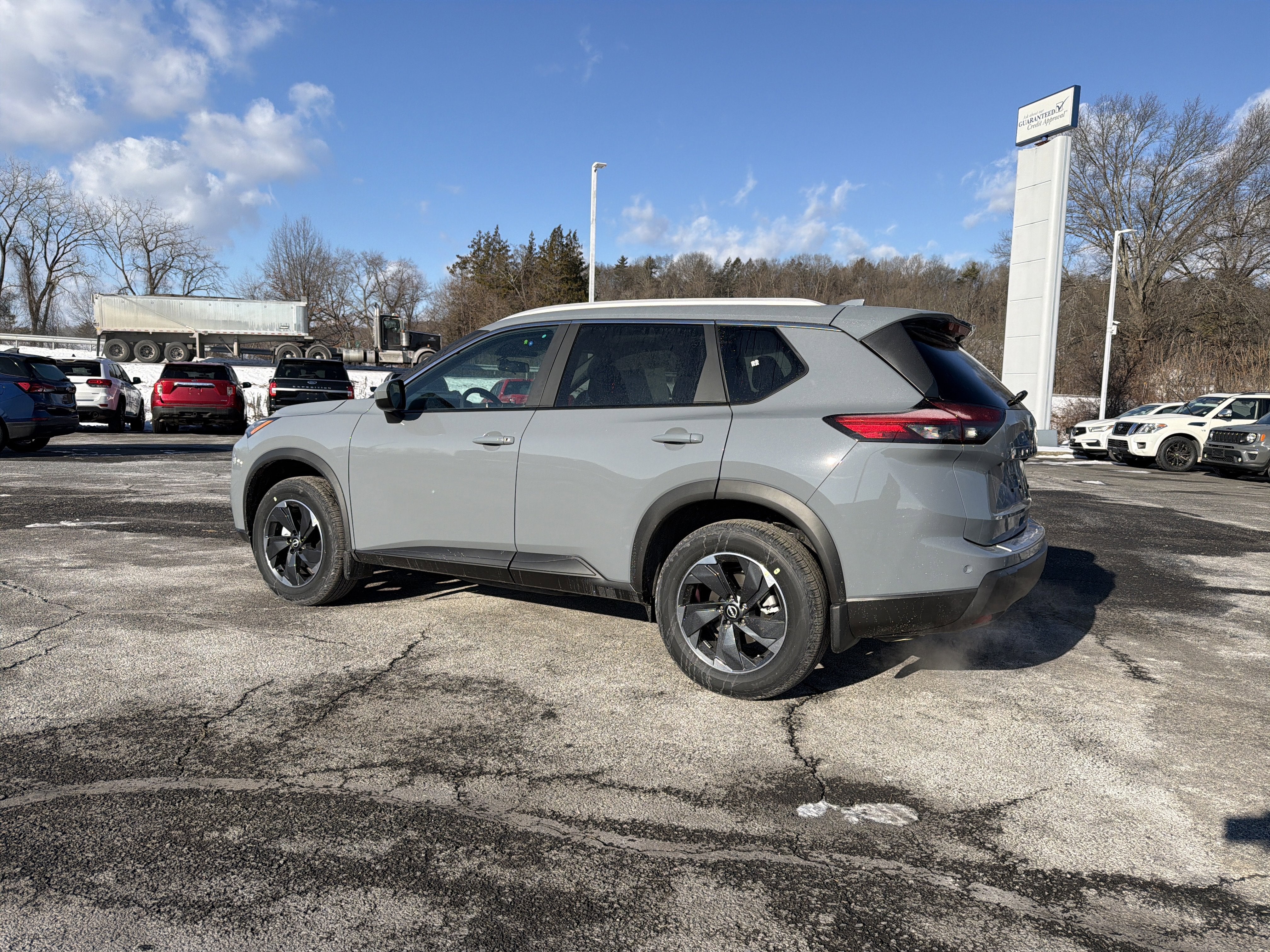 2026 Nissan Rogue SV