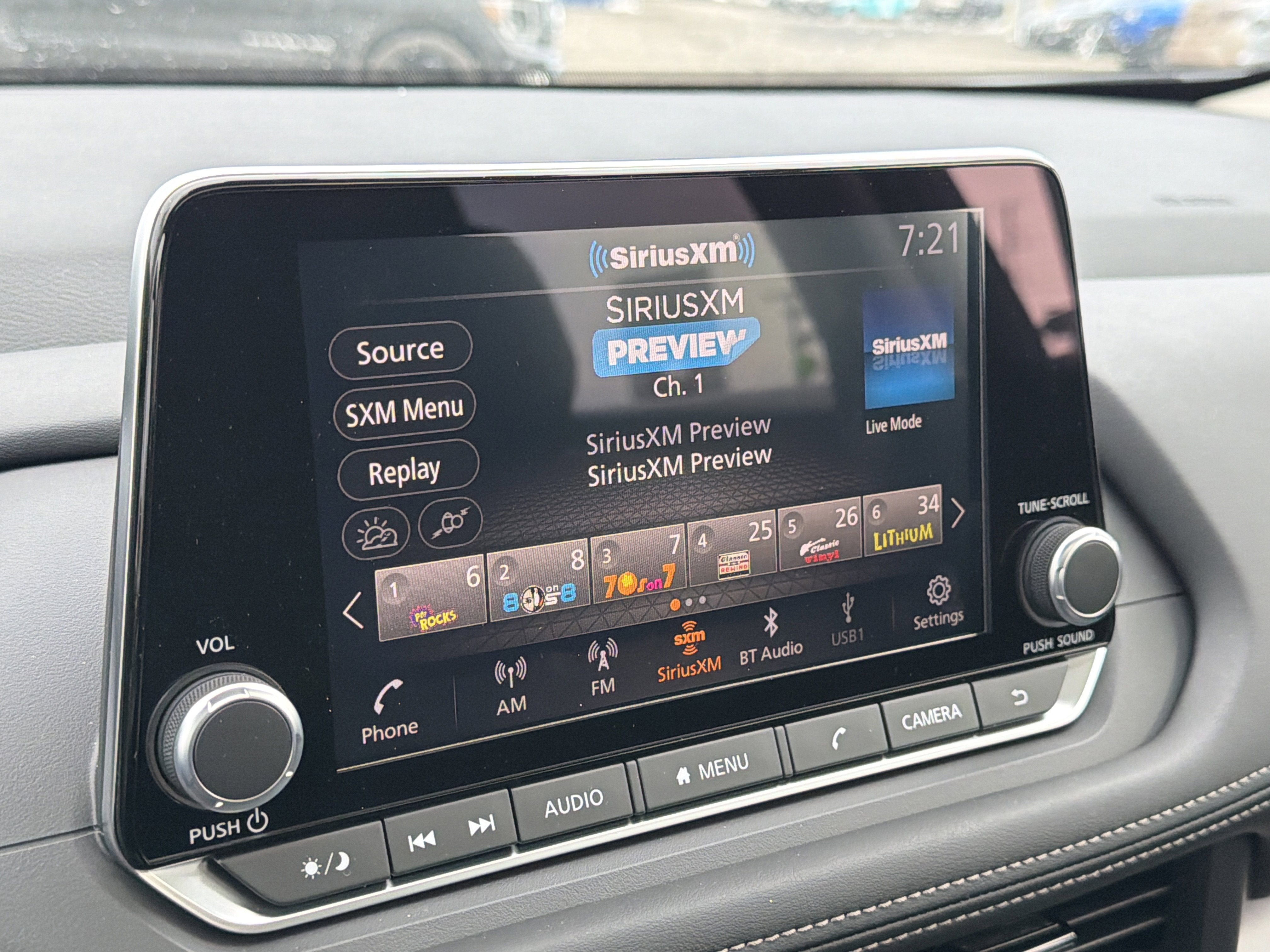 2026 Nissan Rogue Dark Armor