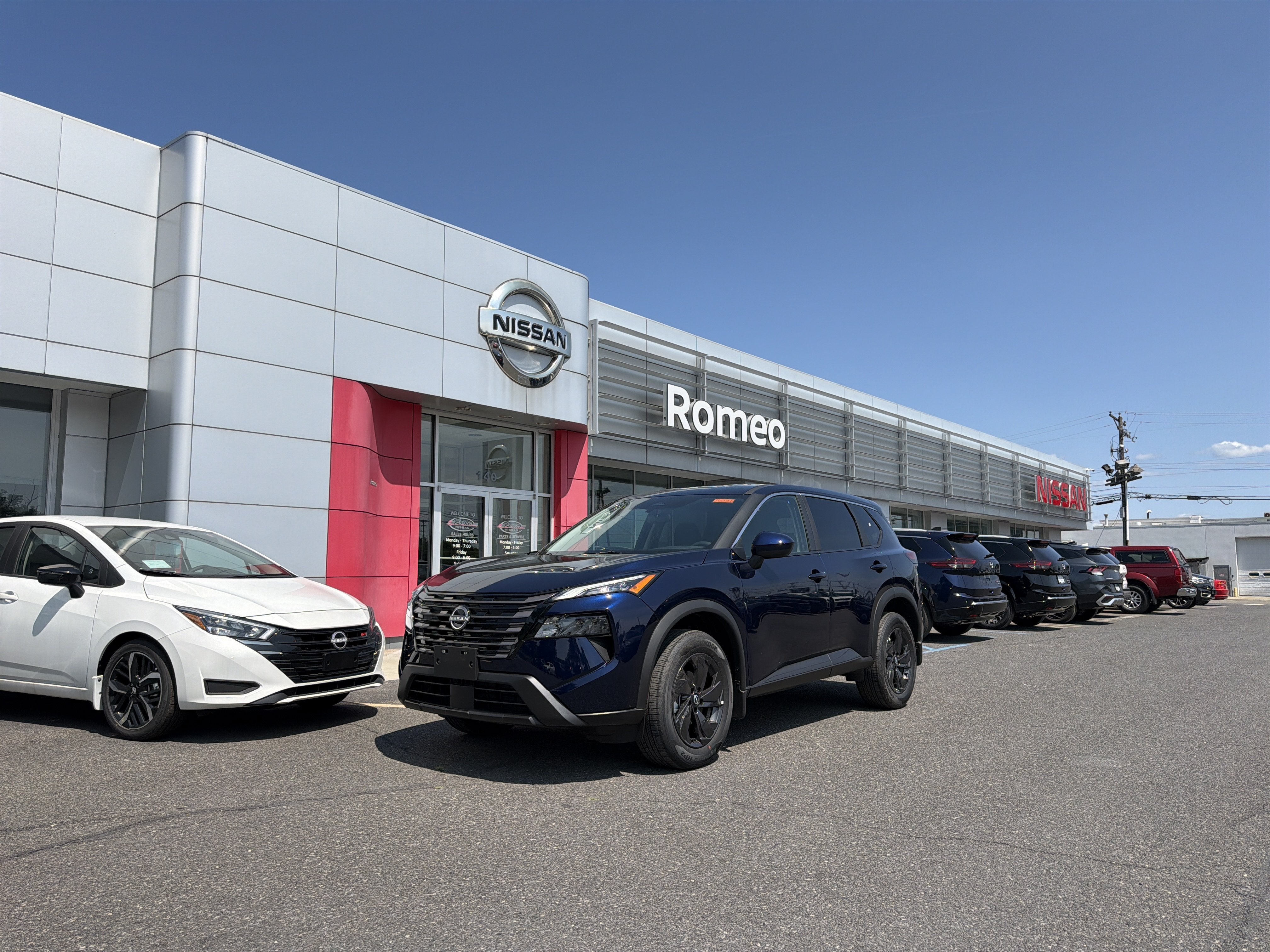 2026 Nissan Rogue SV