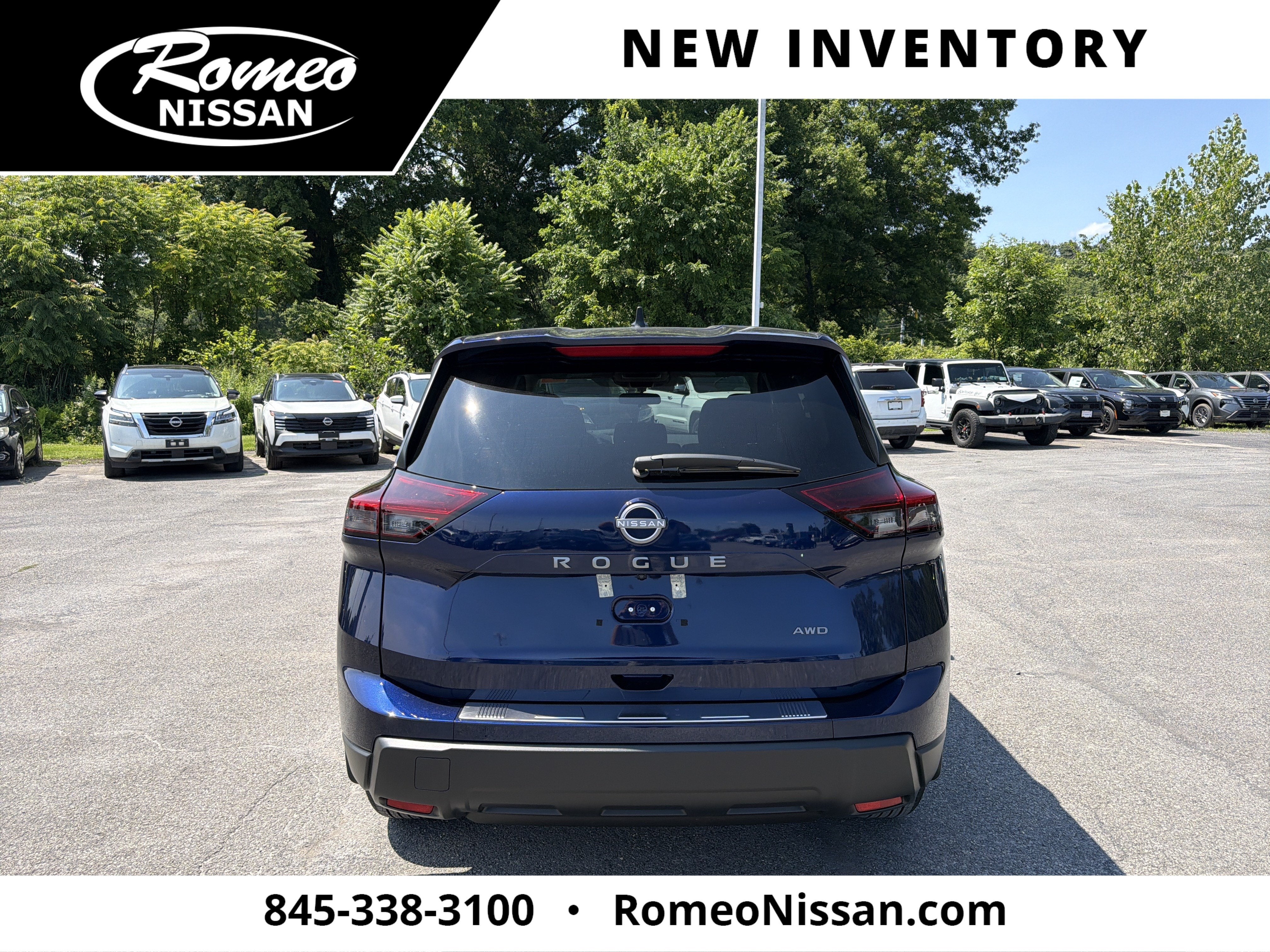 2026 Nissan Rogue SV