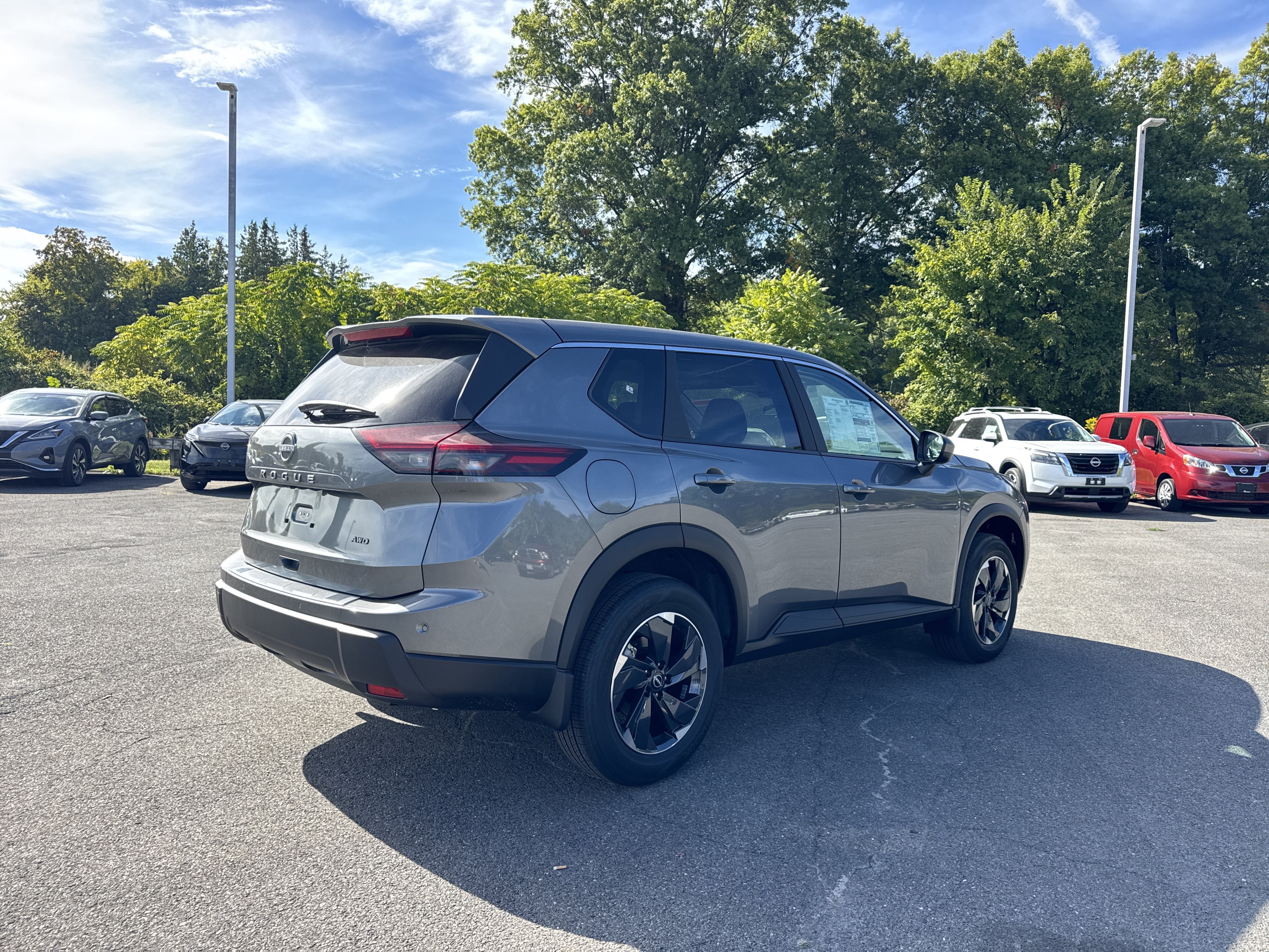 2026 Nissan Rogue SV