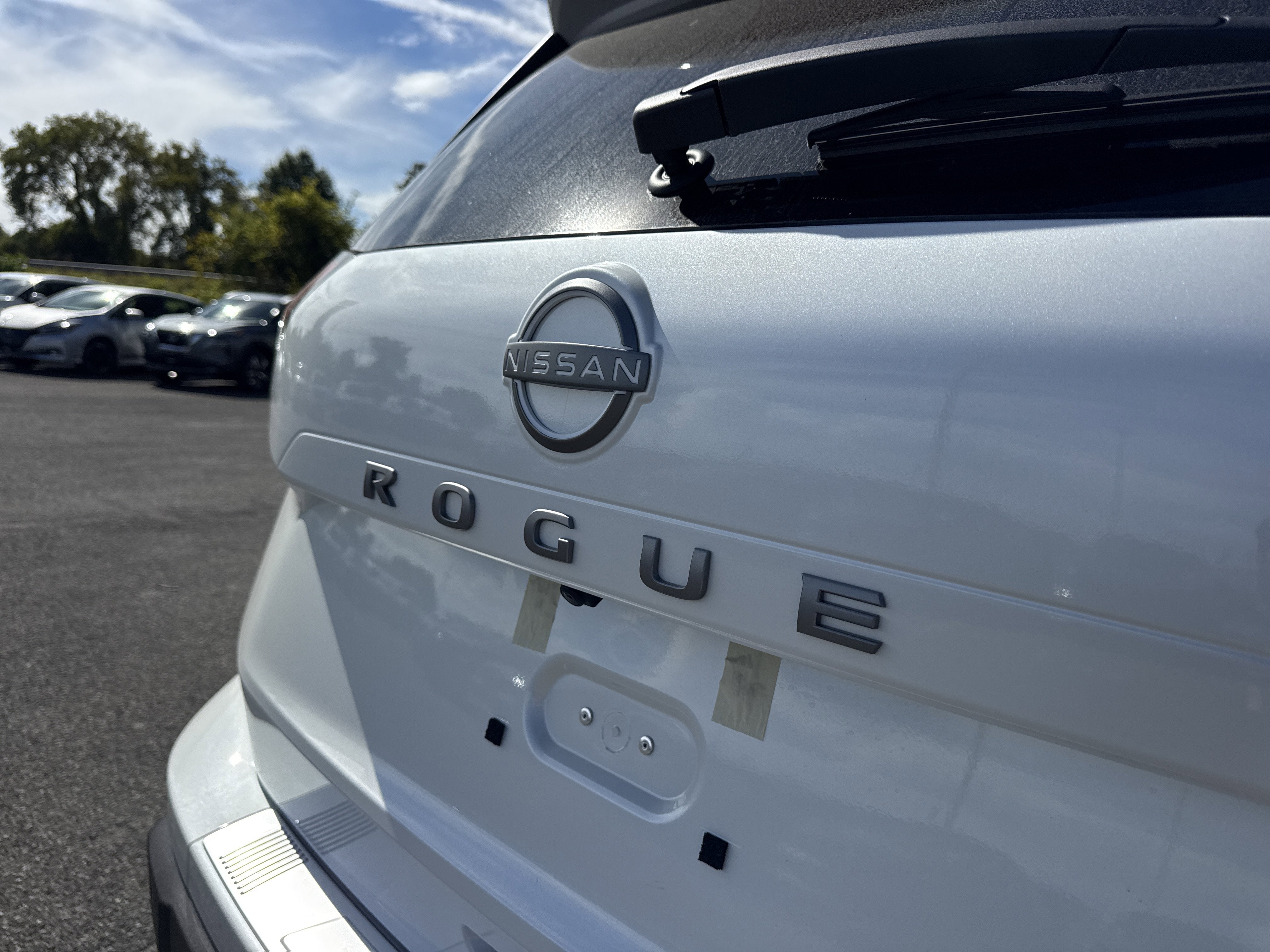 2026 Nissan Rogue SV