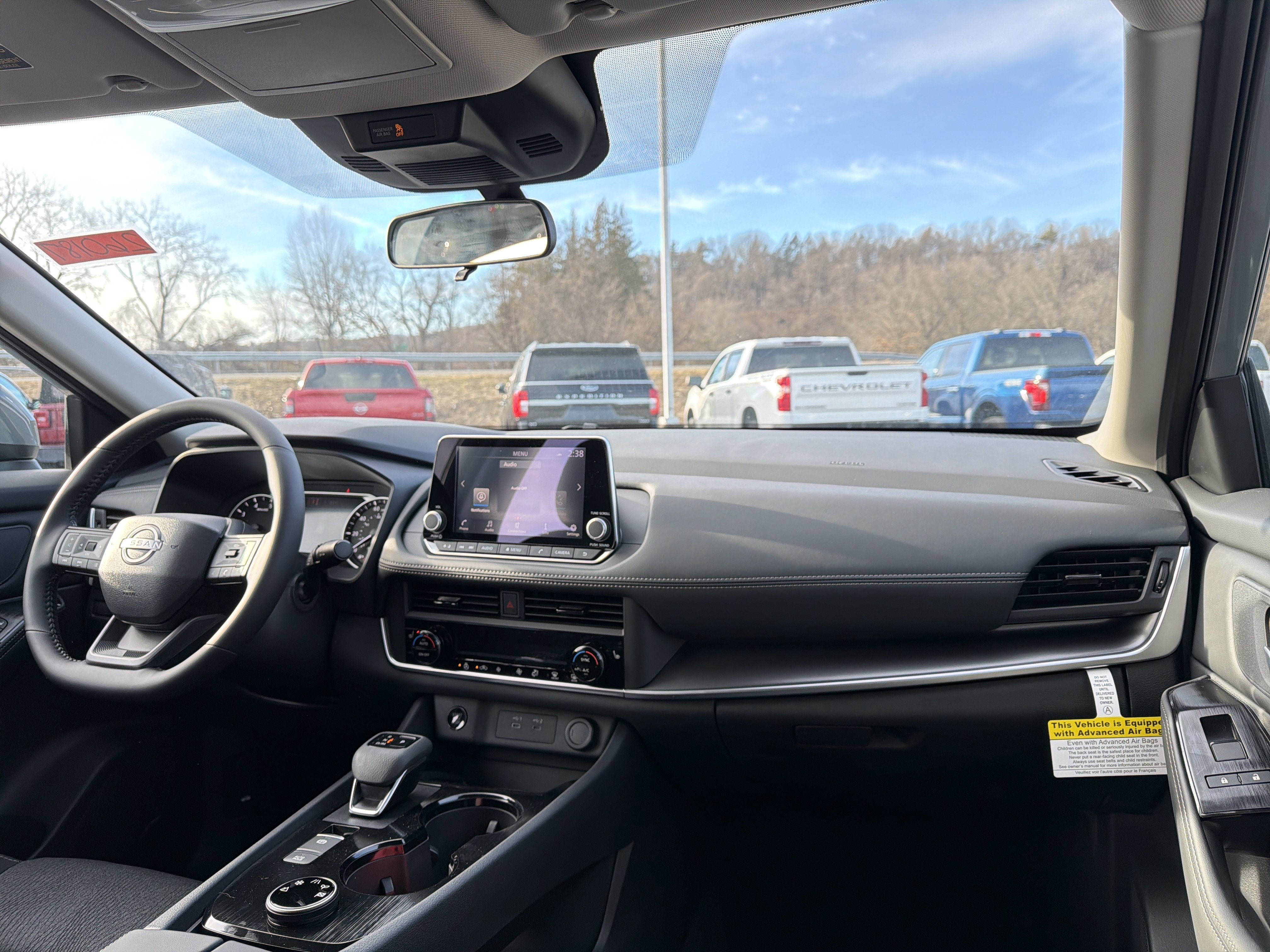 2026 Nissan Rogue SV