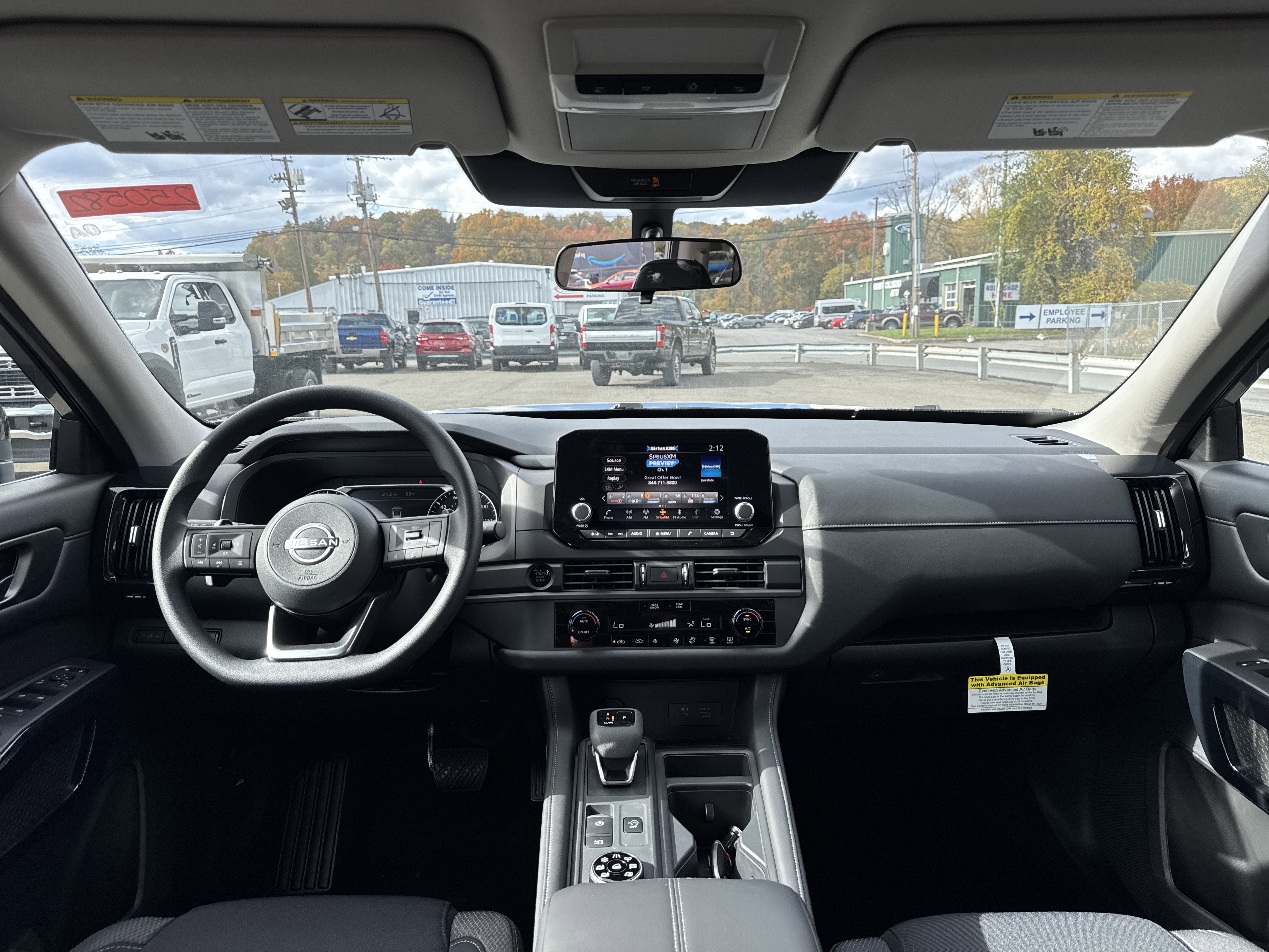 2025 Nissan Pathfinder S