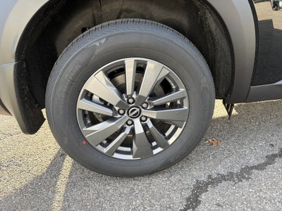 2025 Nissan Pathfinder S