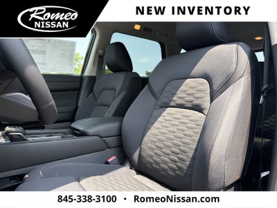 2026 Nissan Pathfinder SV