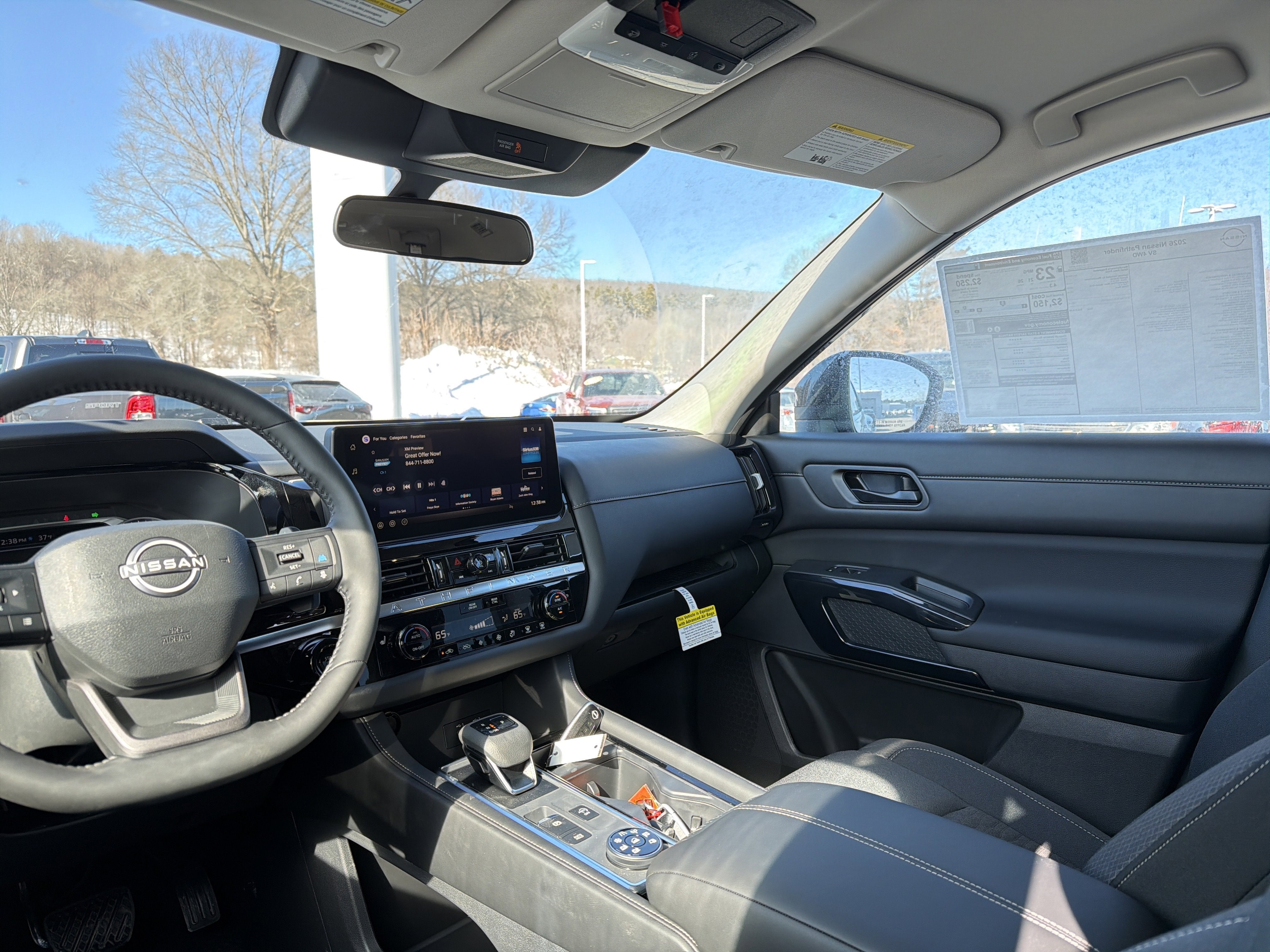 2026 Nissan Pathfinder SV