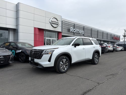 2026 Nissan Pathfinder SL