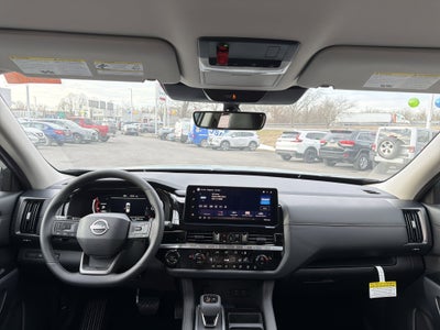 2026 Nissan Pathfinder SL