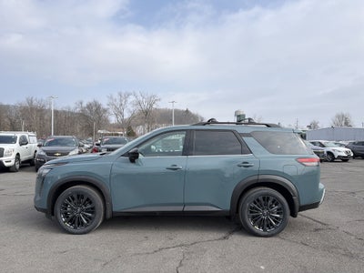 2026 Nissan Pathfinder SL