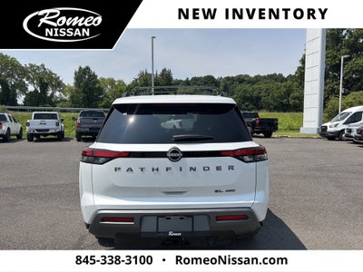 2026 Nissan Pathfinder SL