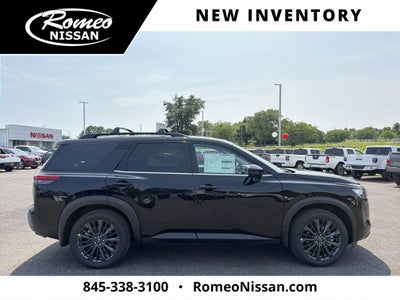2026 Nissan Pathfinder SL