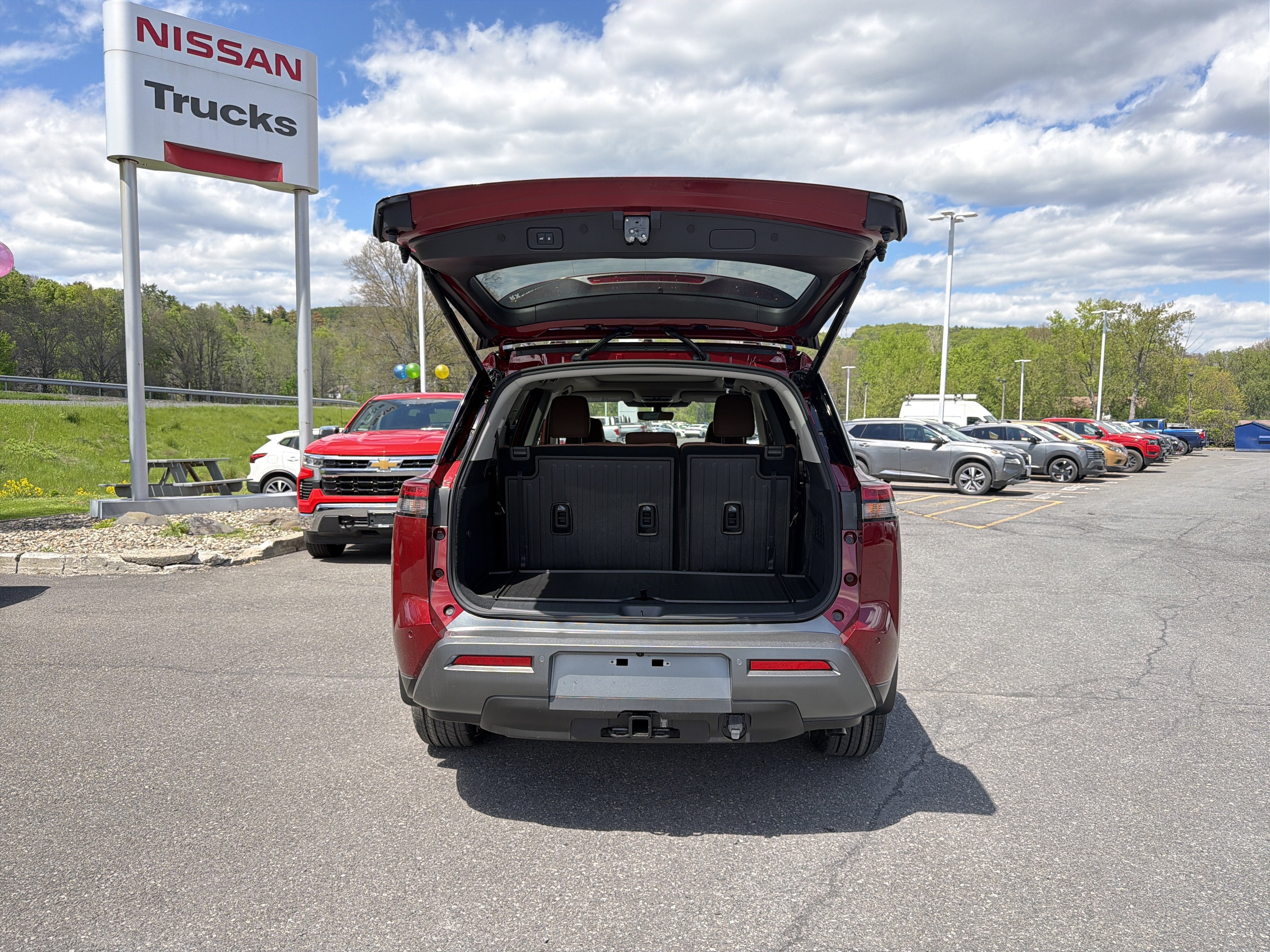 2026 Nissan Pathfinder Platinum