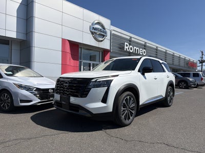 2026 Nissan Pathfinder Platinum