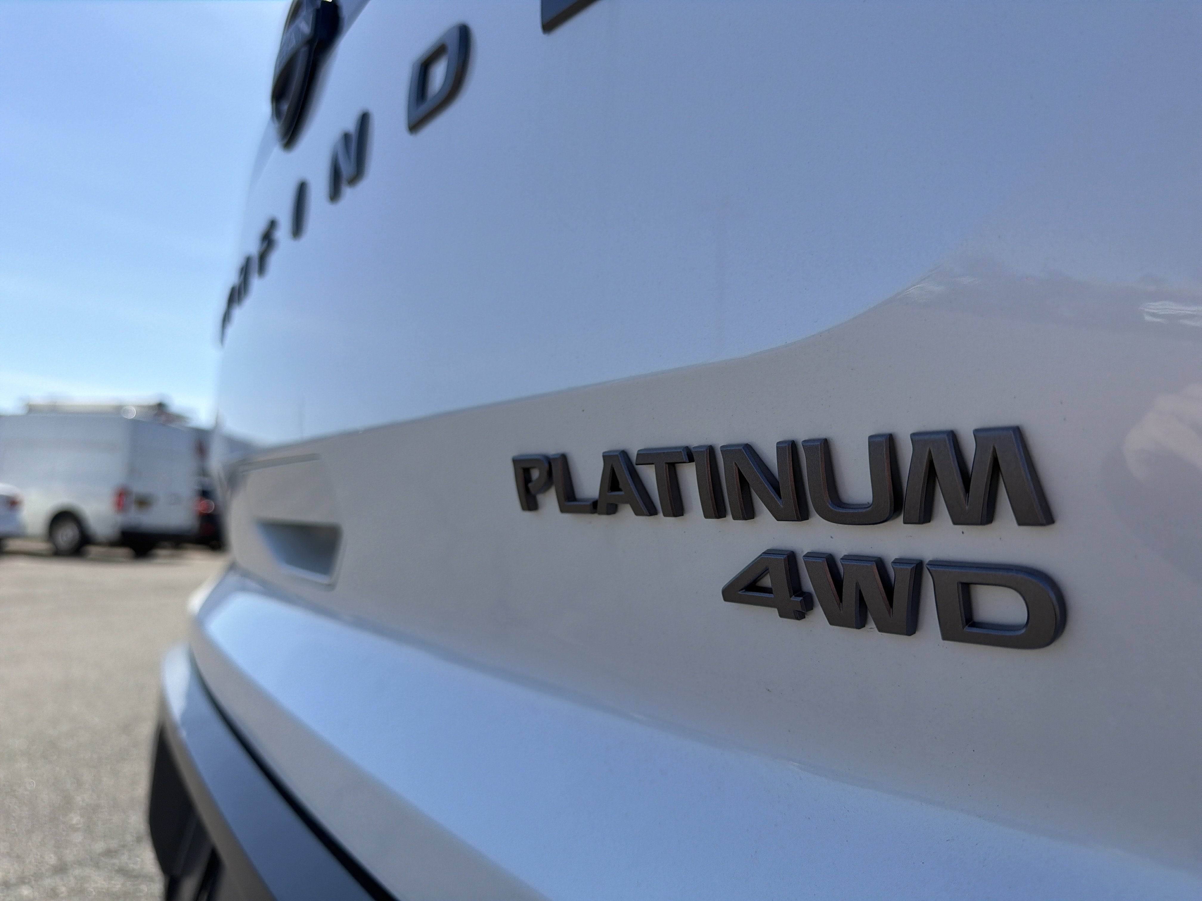 2026 Nissan Pathfinder Platinum