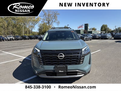 2026 Nissan Pathfinder Platinum