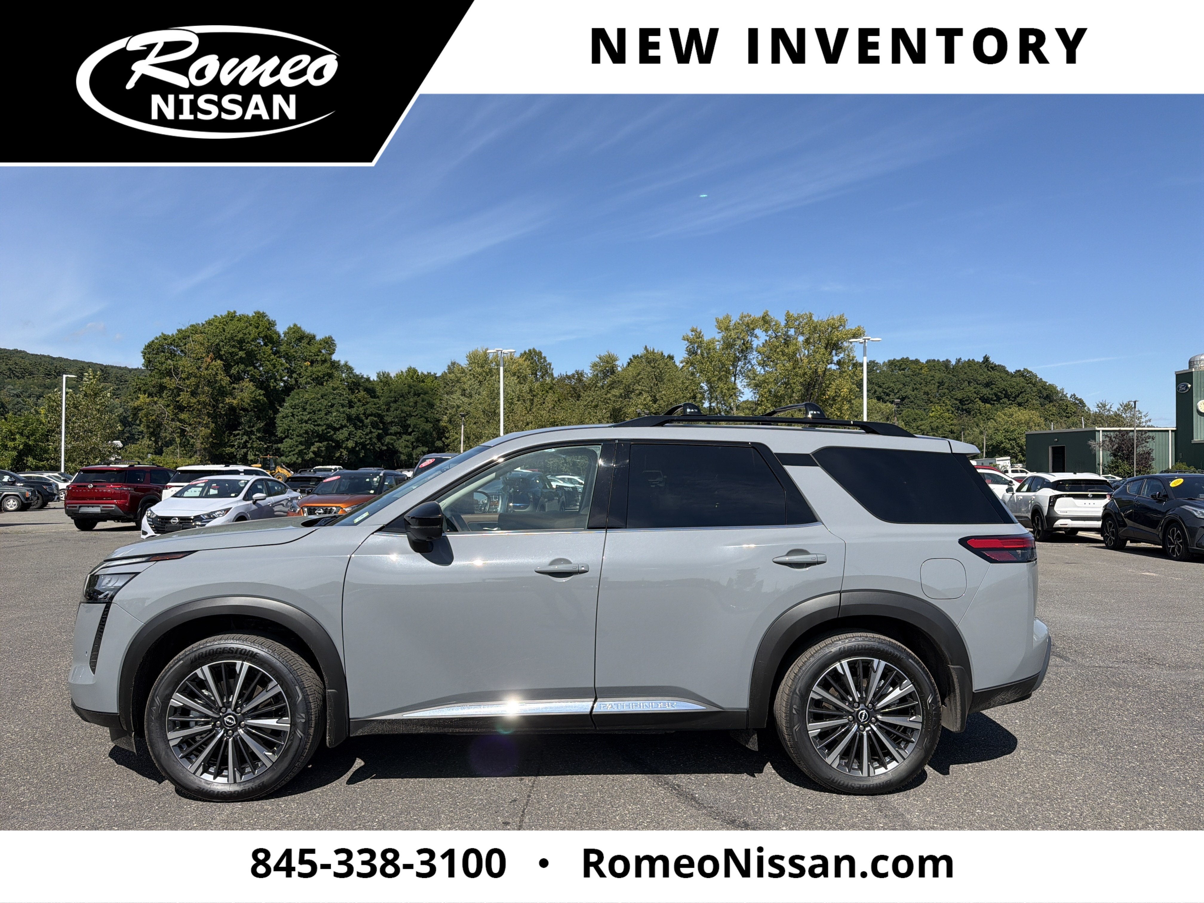 2026 Nissan Pathfinder Platinum