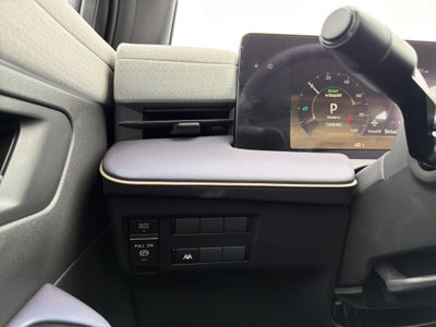 2026 Nissan LEAF SV+