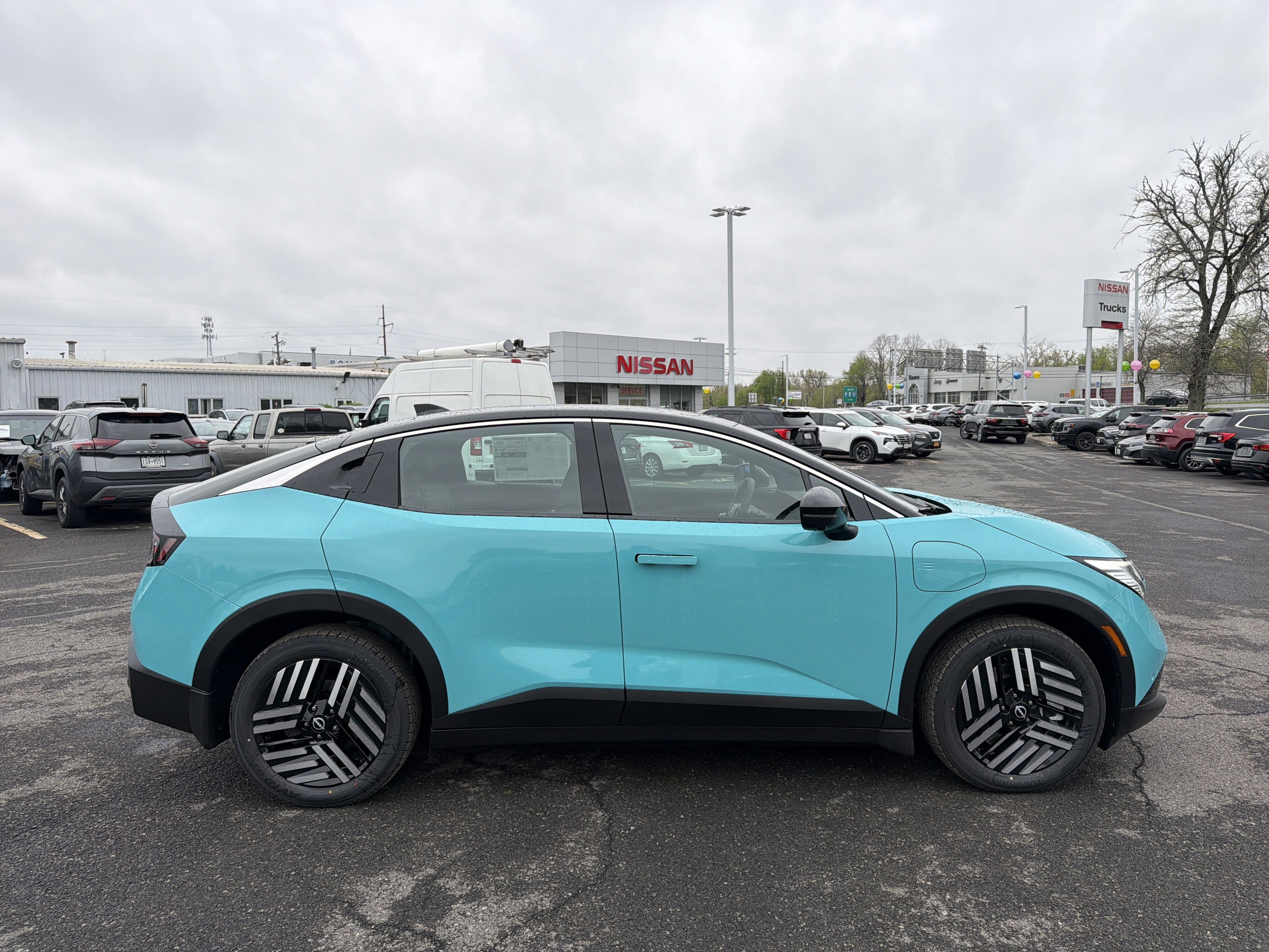 2026 Nissan LEAF SV+
