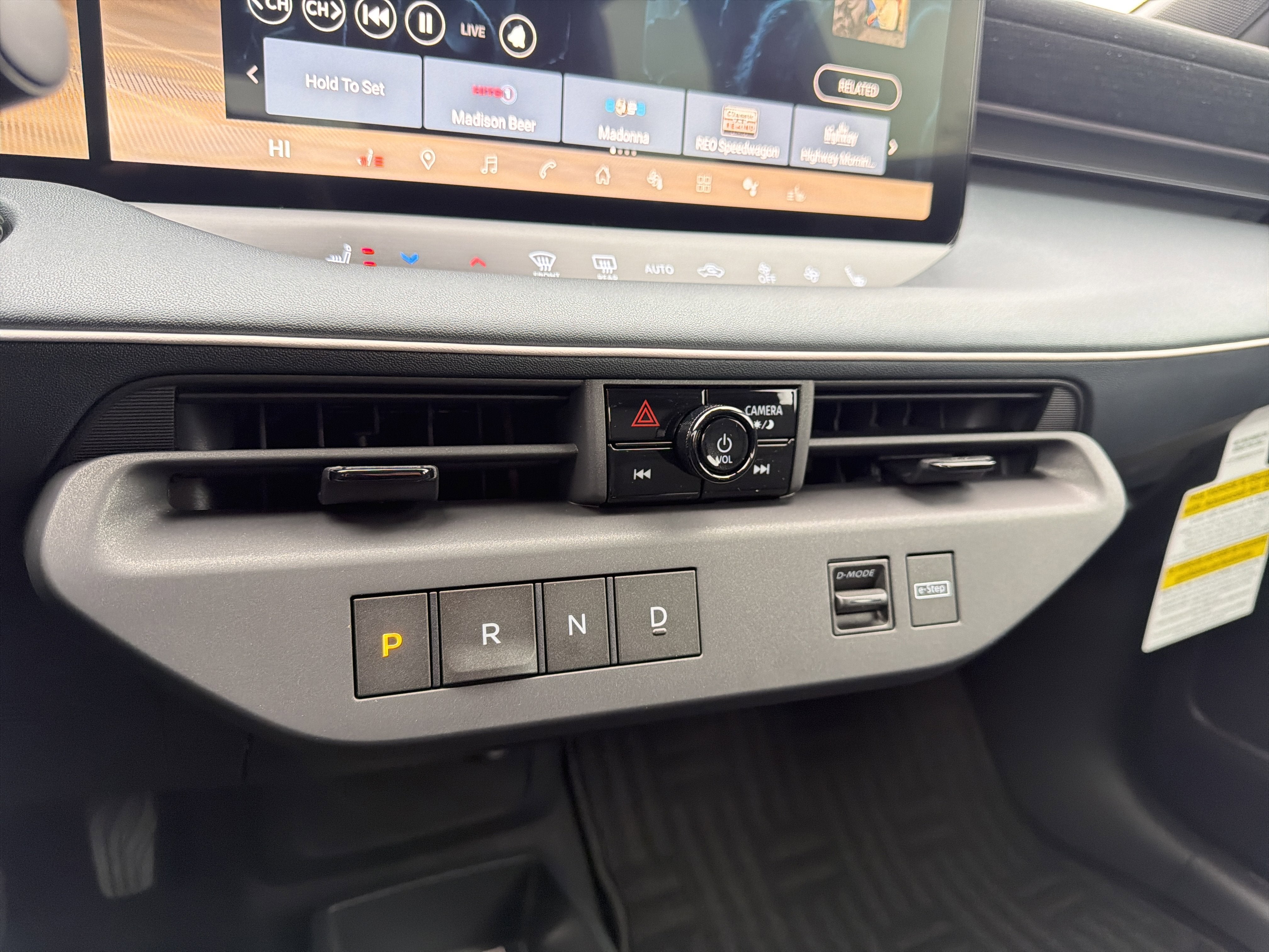 2026 Nissan LEAF SV+