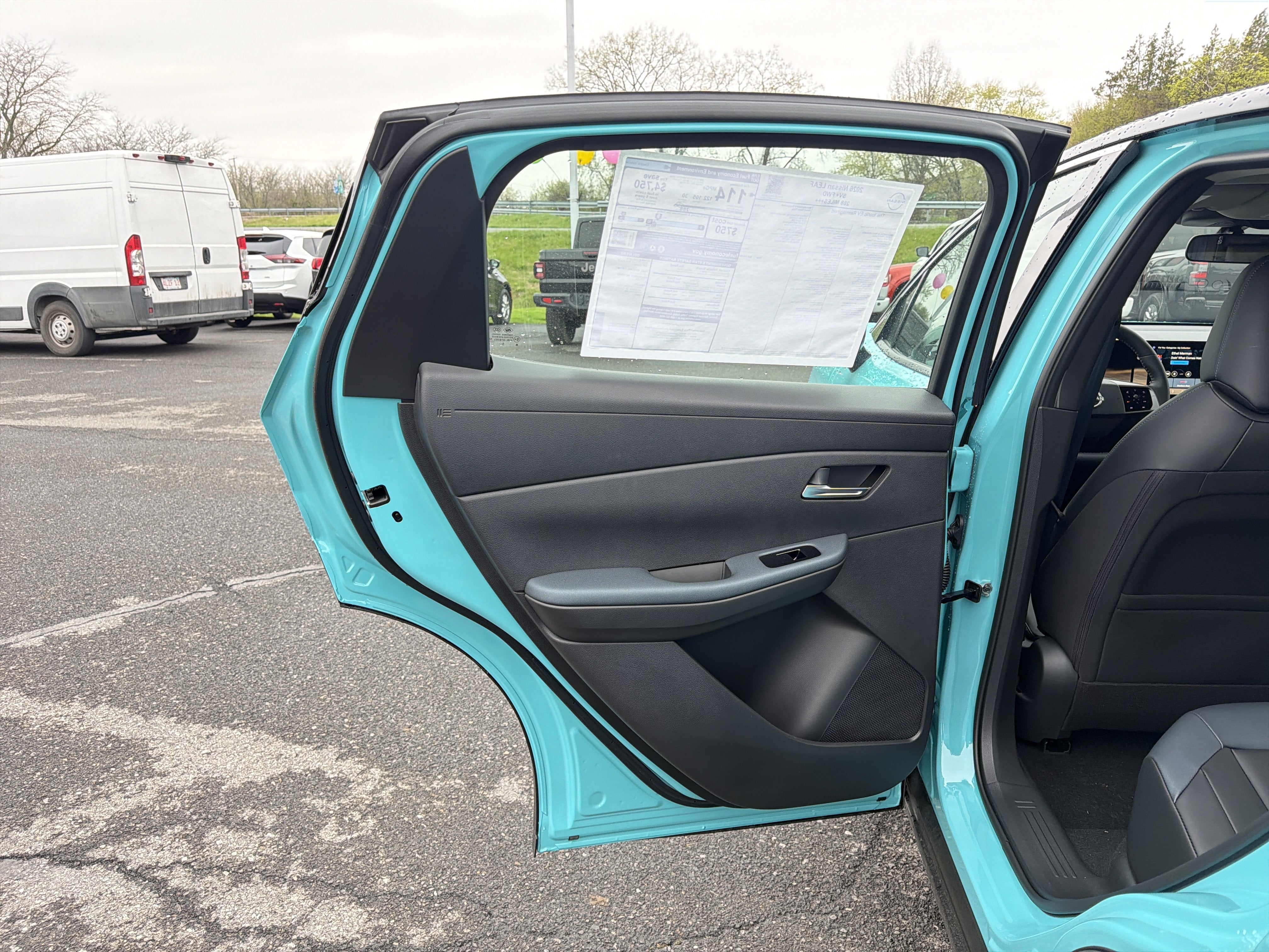 2026 Nissan LEAF SV+