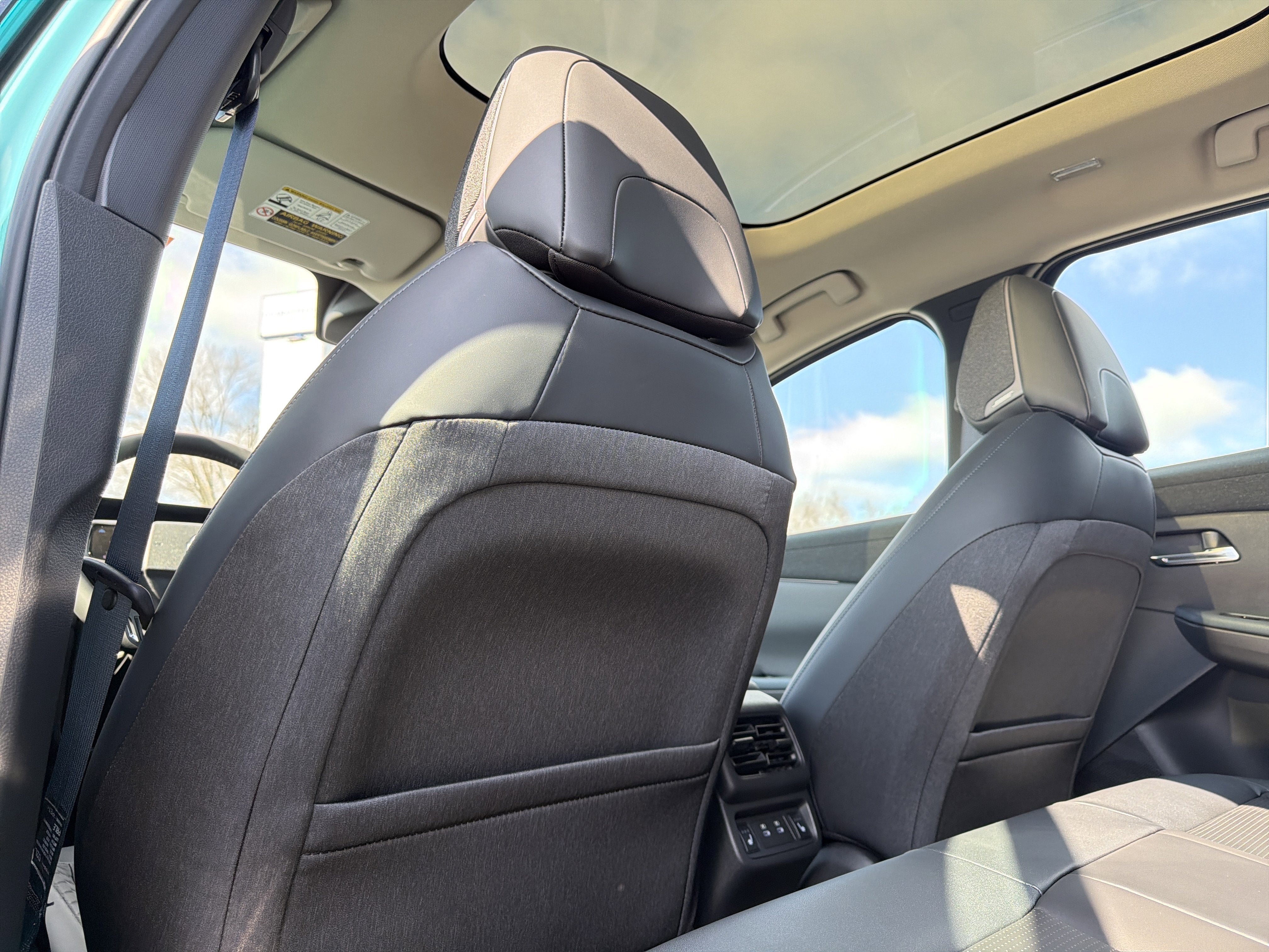 2026 Nissan LEAF PLATINUM+