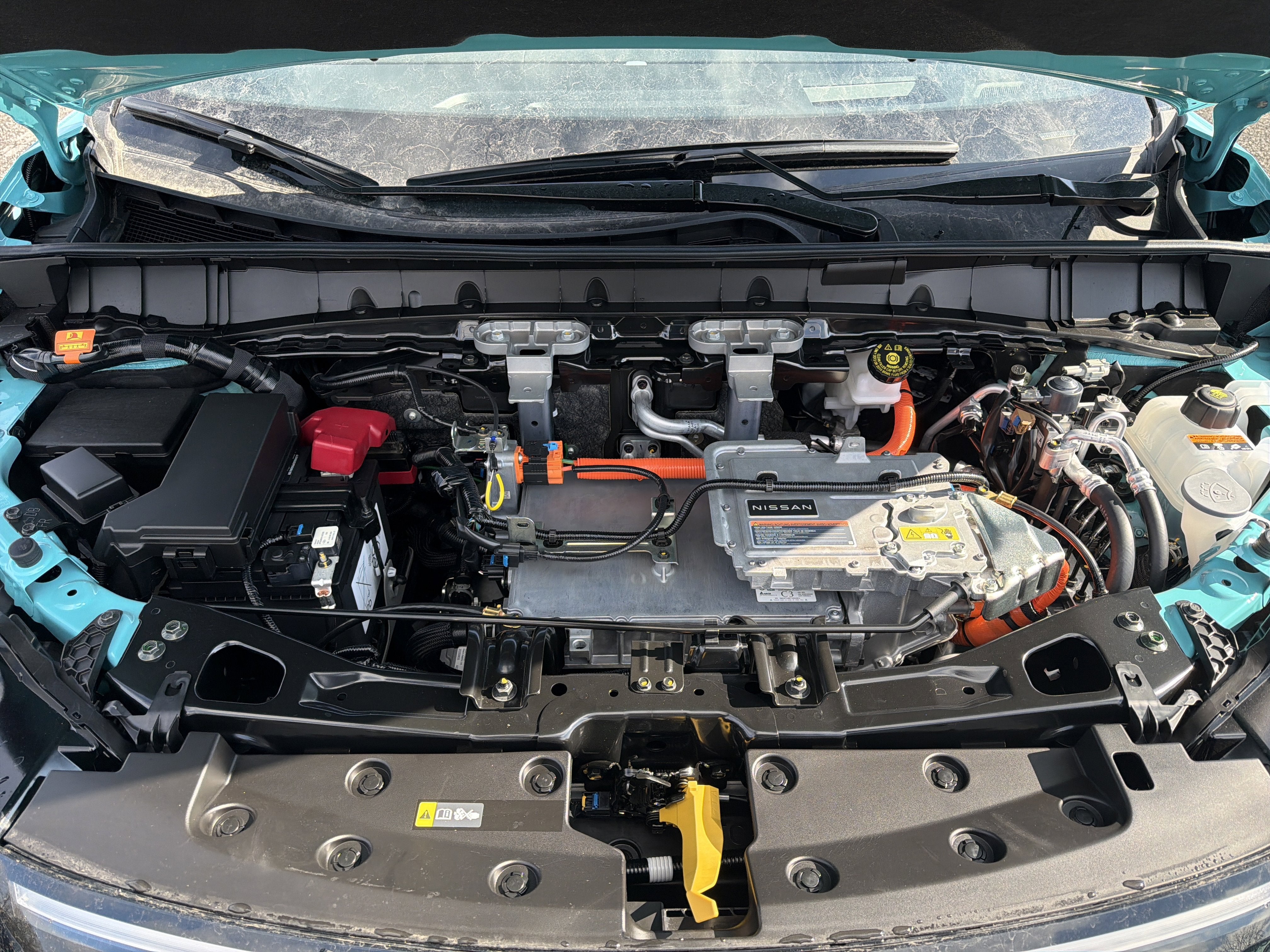 2026 Nissan LEAF PLATINUM+