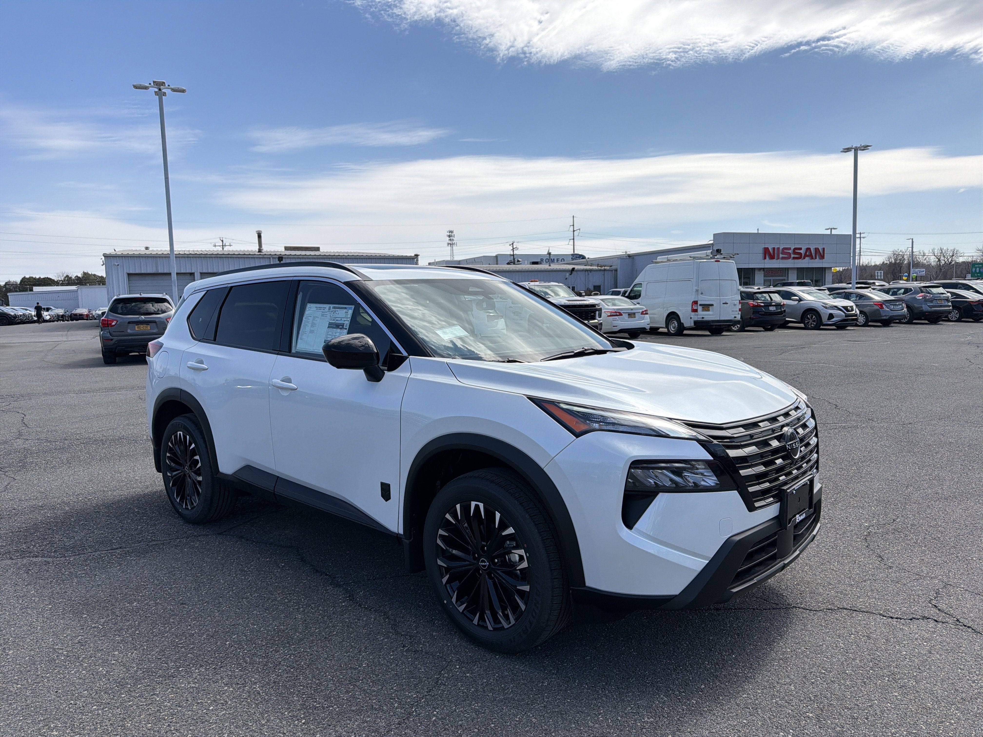 2026 Nissan Rogue Dark Armor