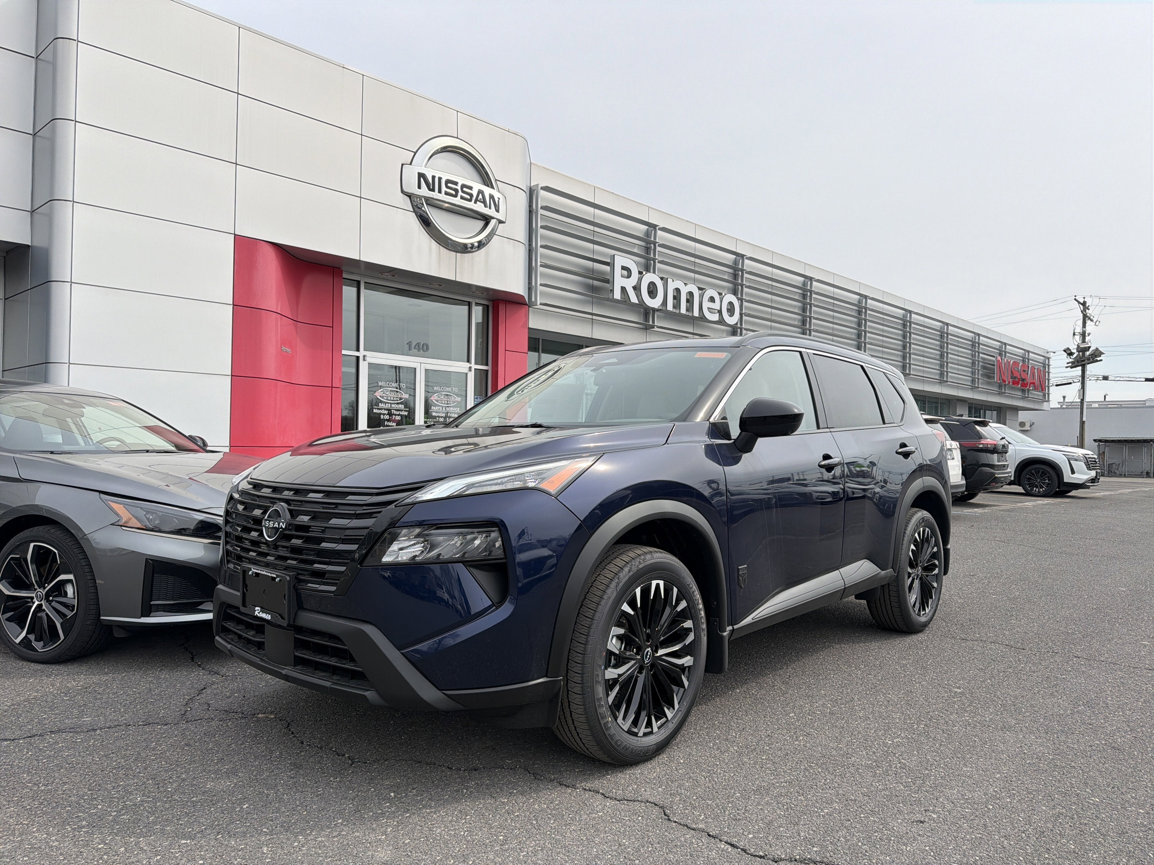 2026 Nissan Rogue Dark Armor