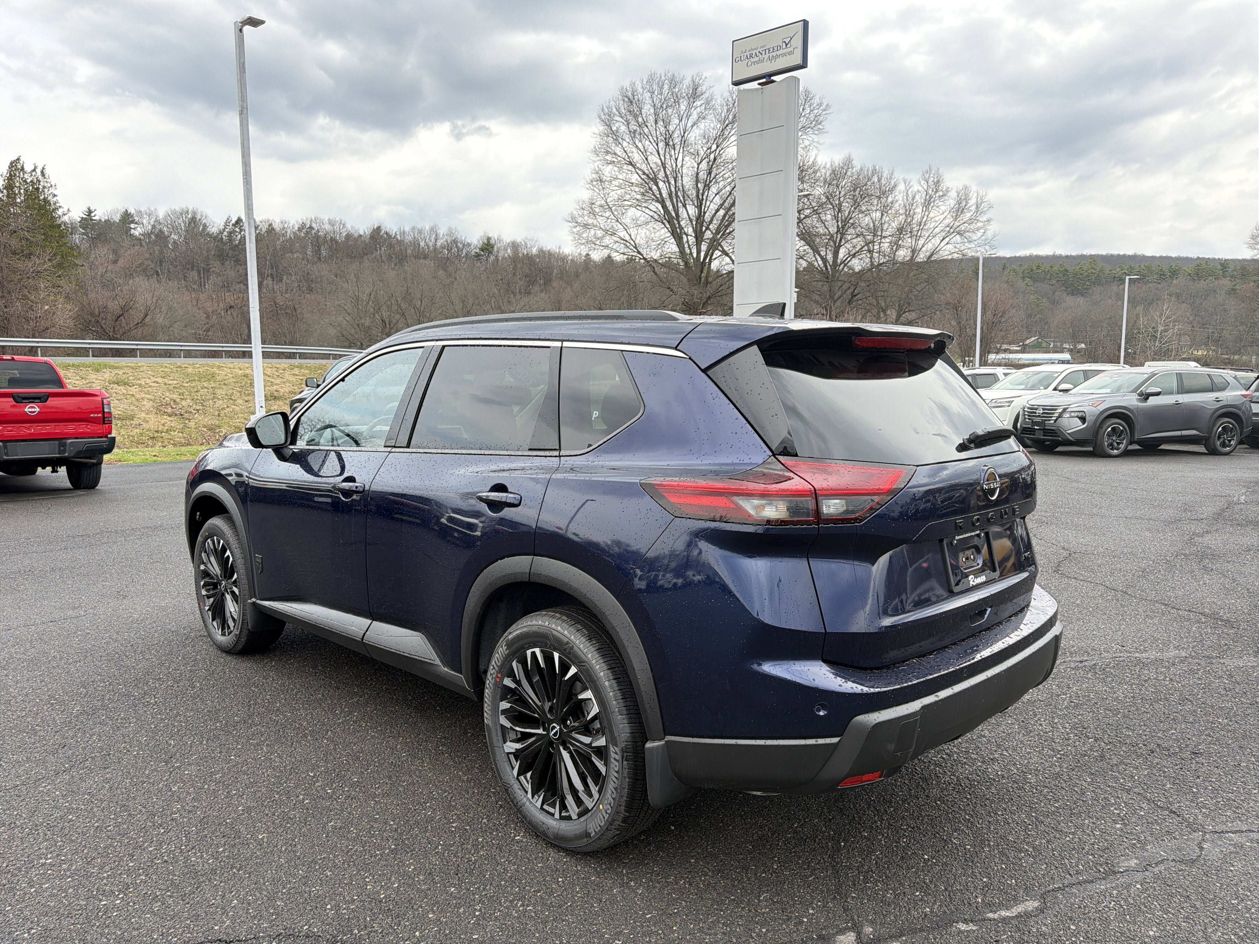 2026 Nissan Rogue Dark Armor