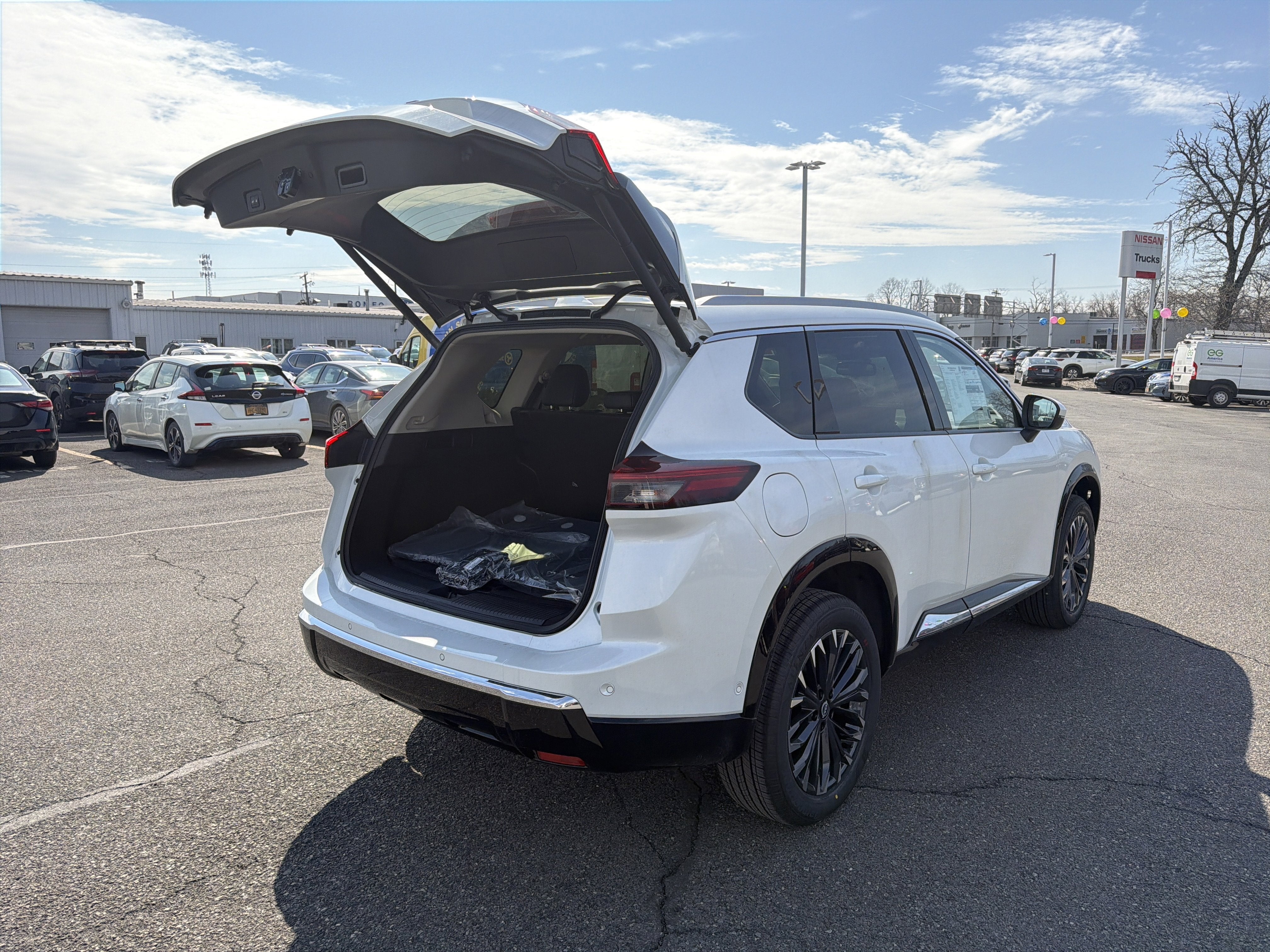 2026 Nissan Rogue Platinum