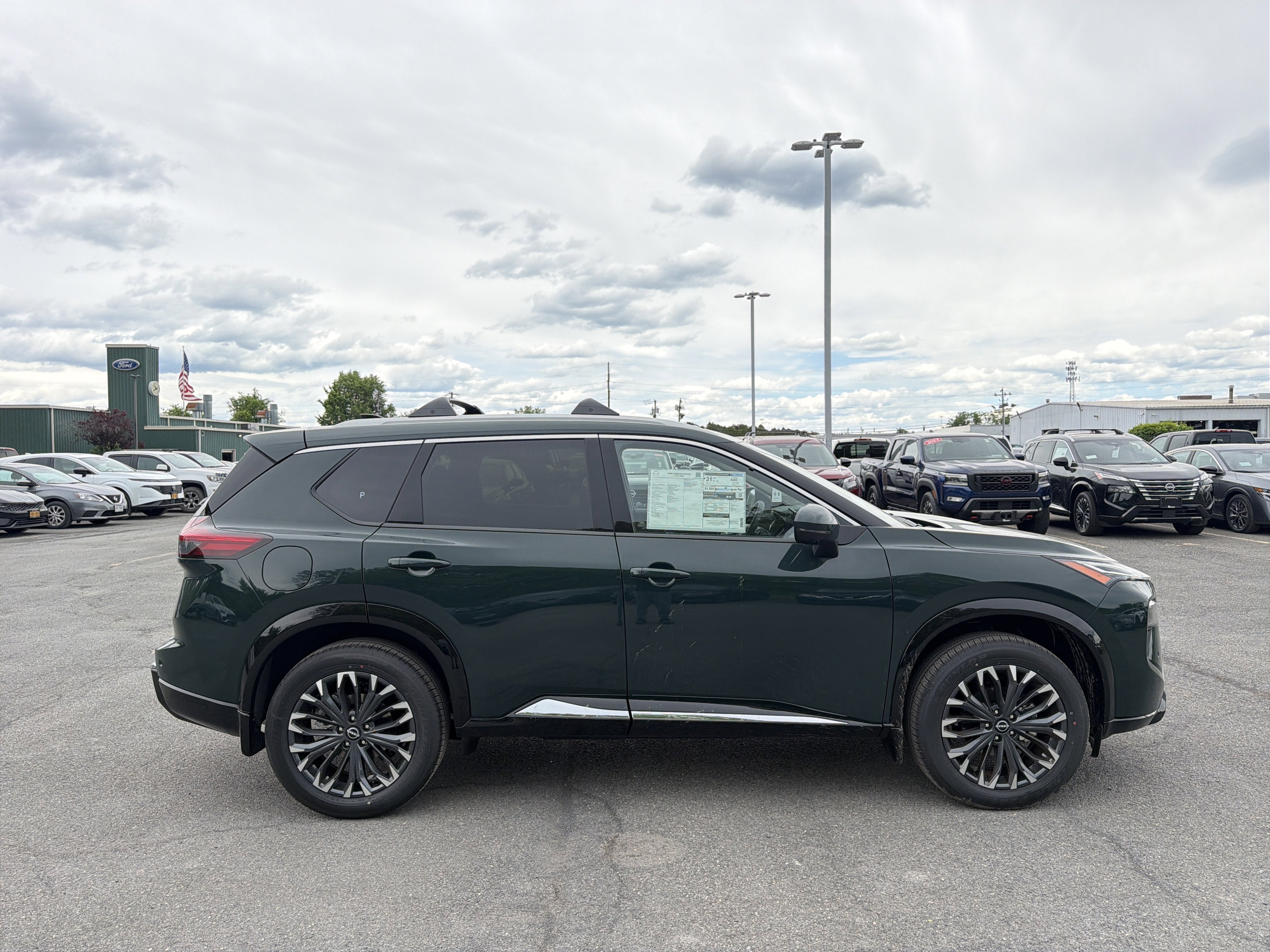 2026 Nissan Rogue Platinum