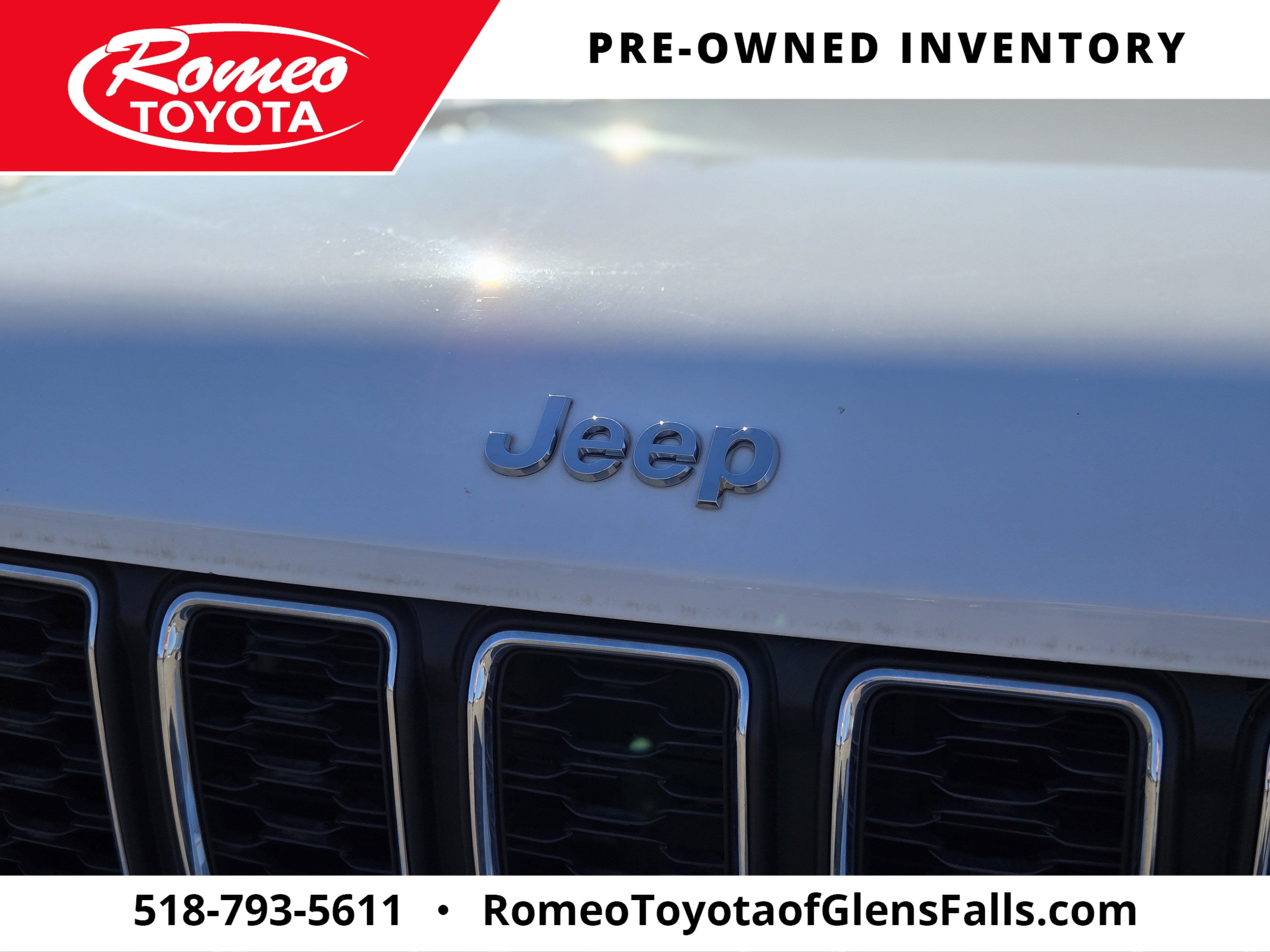 2023 Jeep Grand Cherokee Laredo