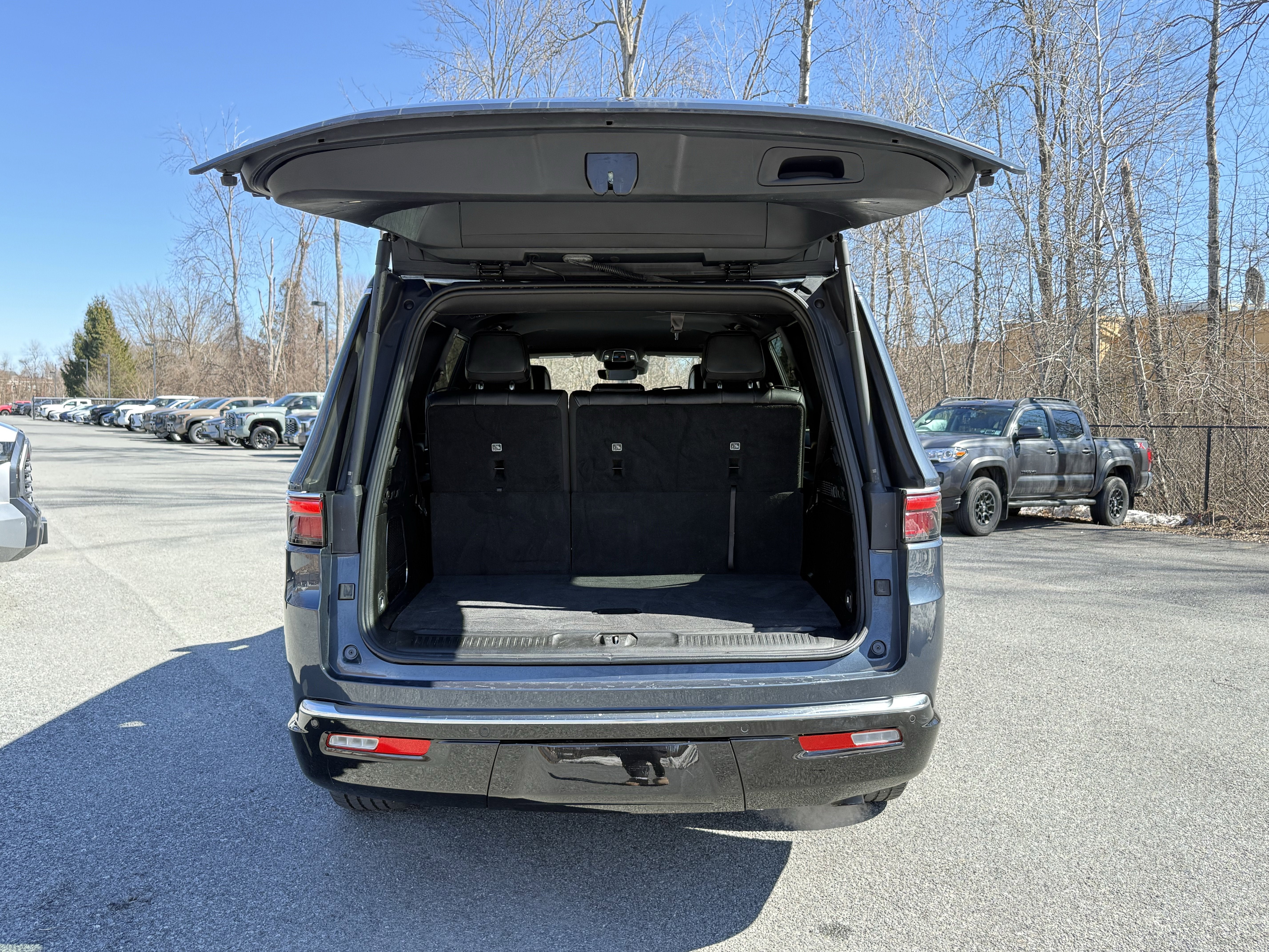 2024 Jeep Wagoneer Series II