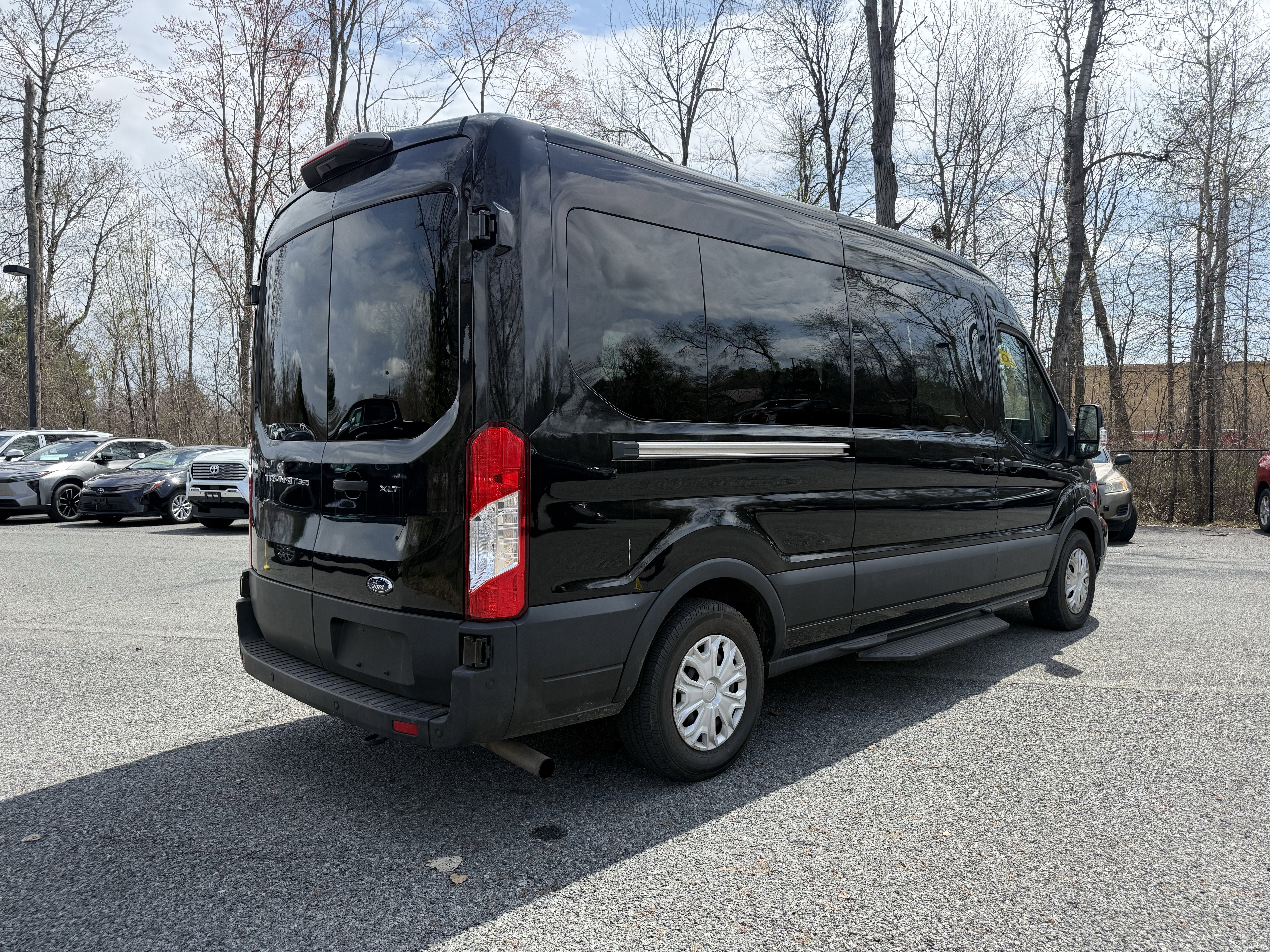 2023 Ford Transit-350 XLT