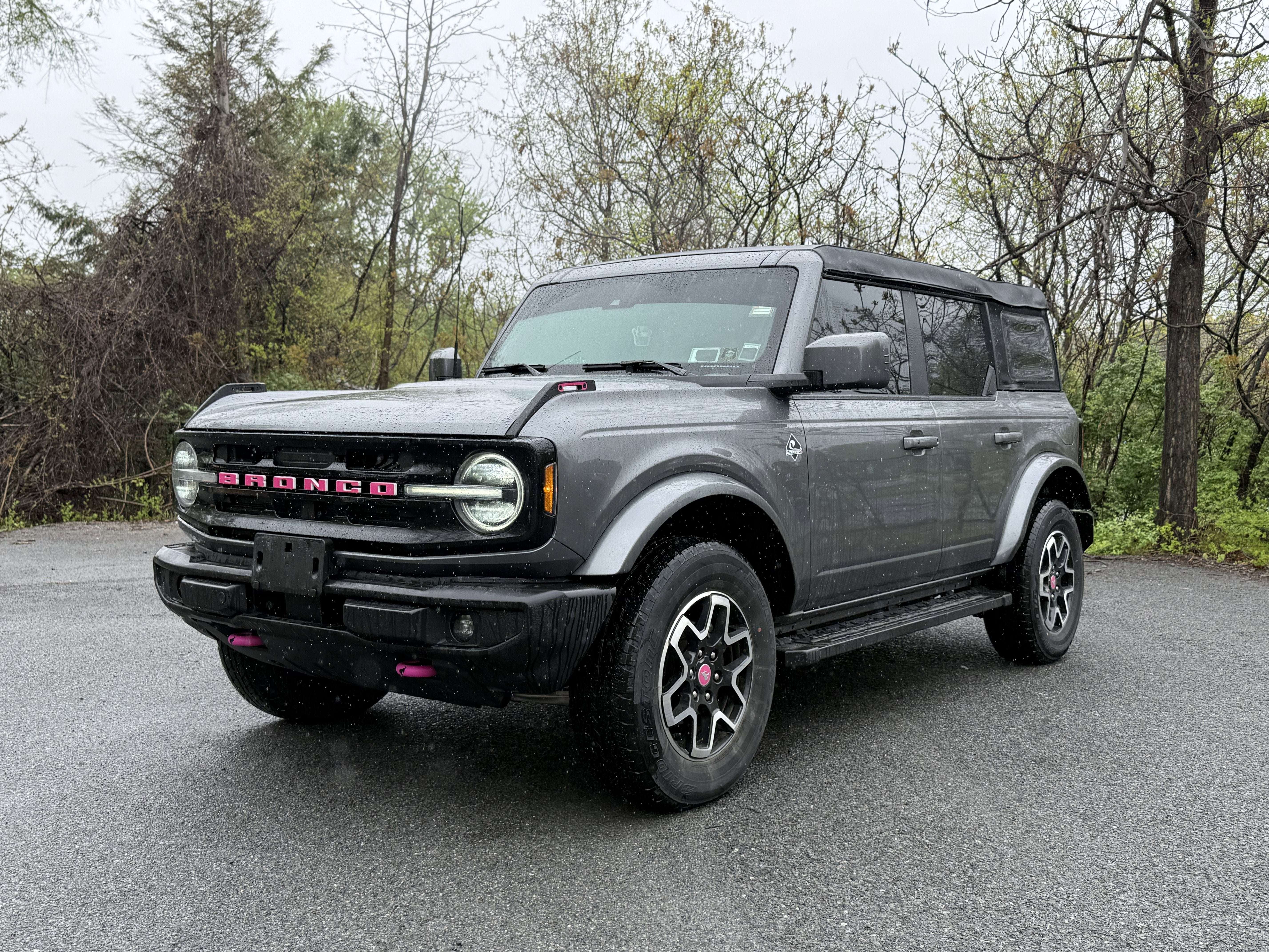 2024 Ford Bronco Outer Banks