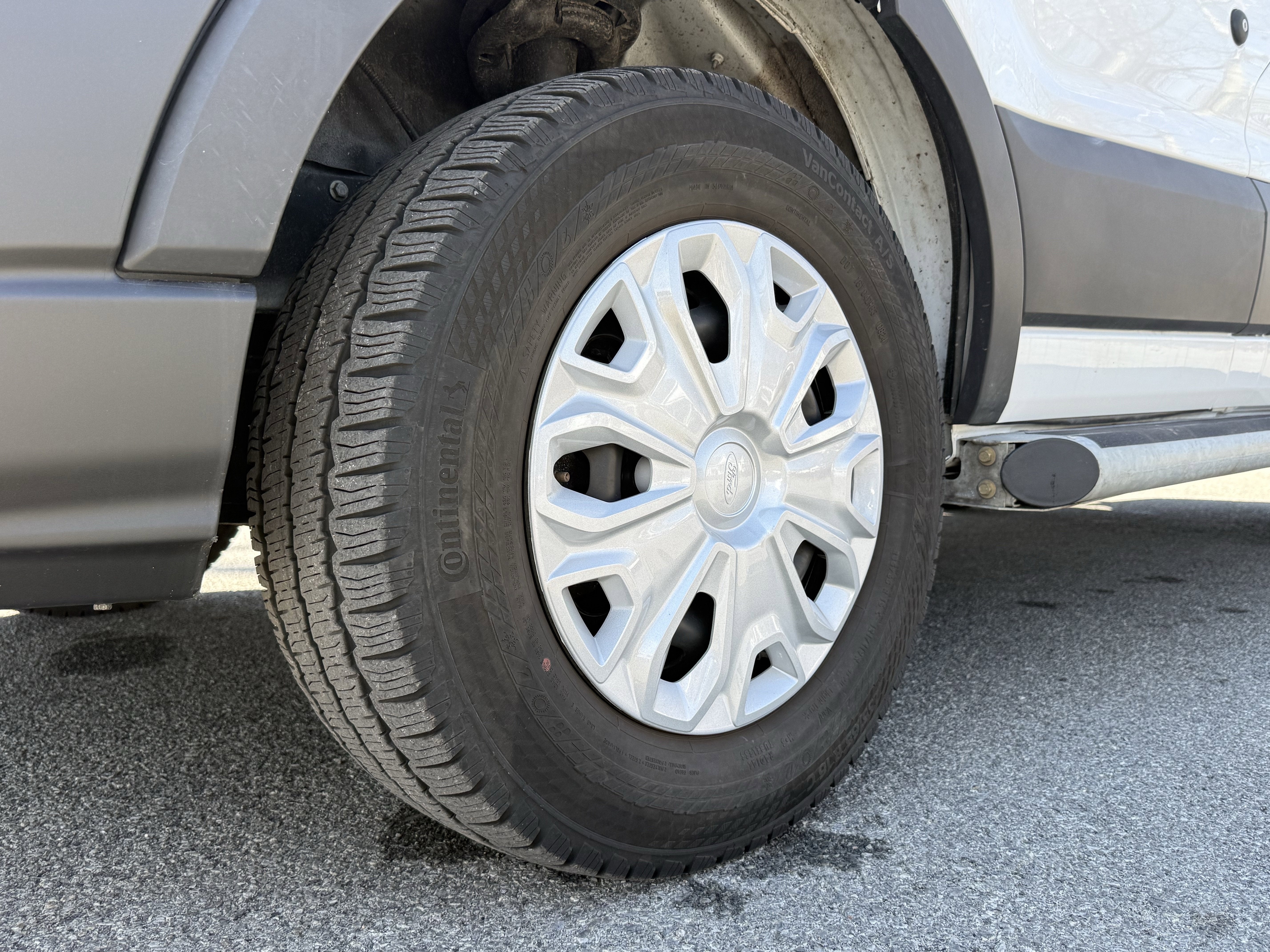 2024 Ford Transit-250 Base