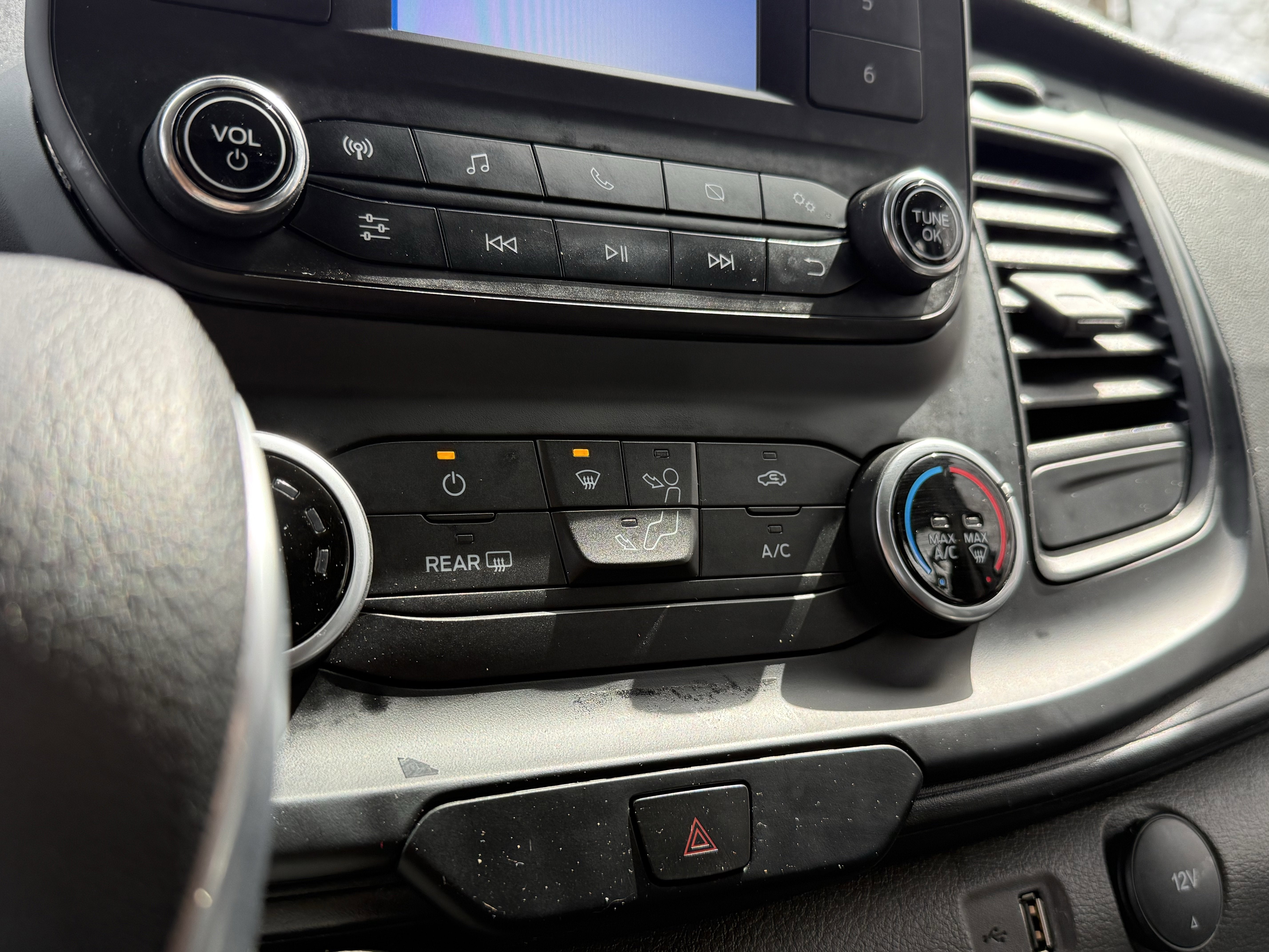 2024 Ford Transit-250 Base